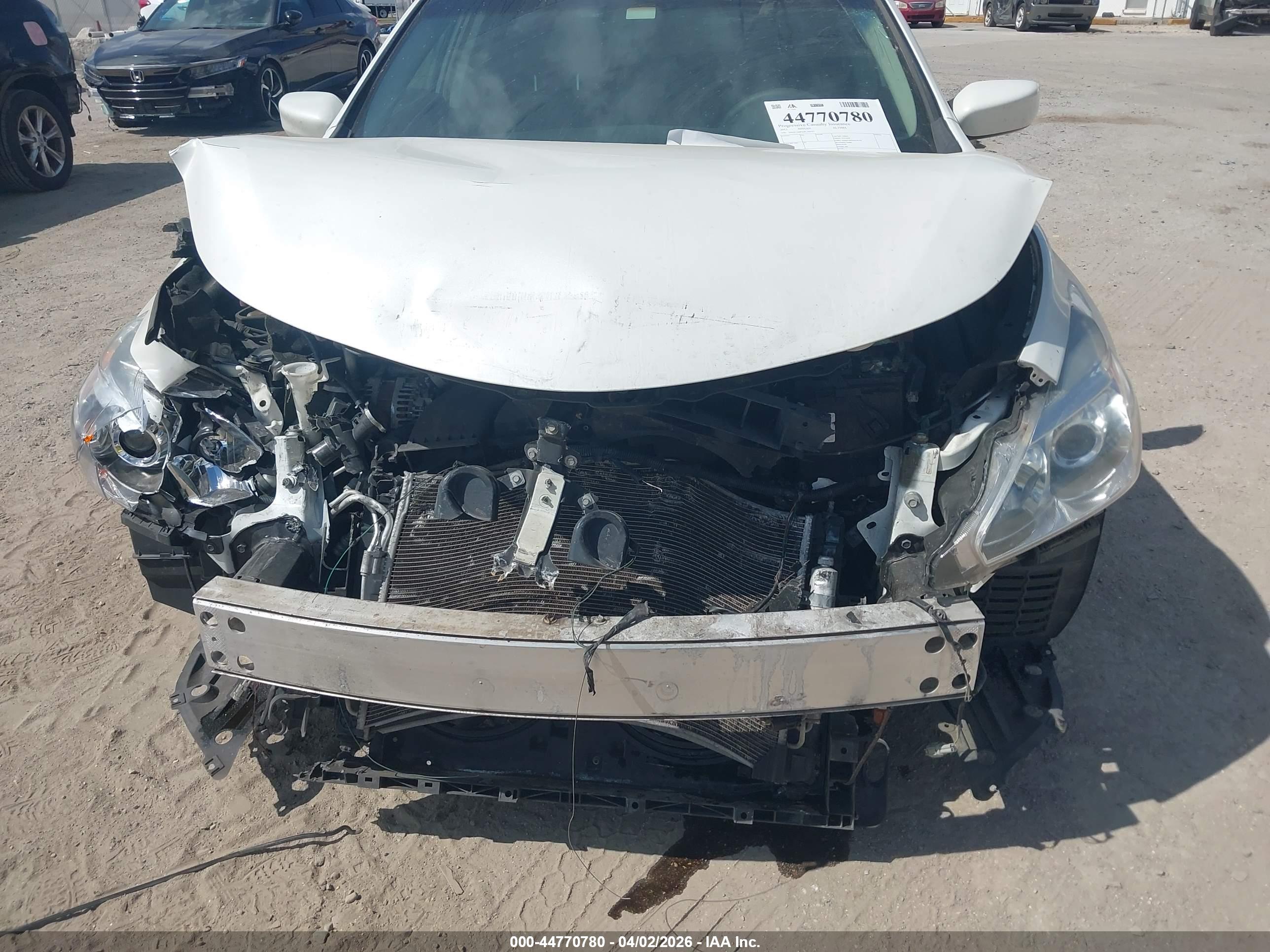 NISSAN ALTIMA image 6
