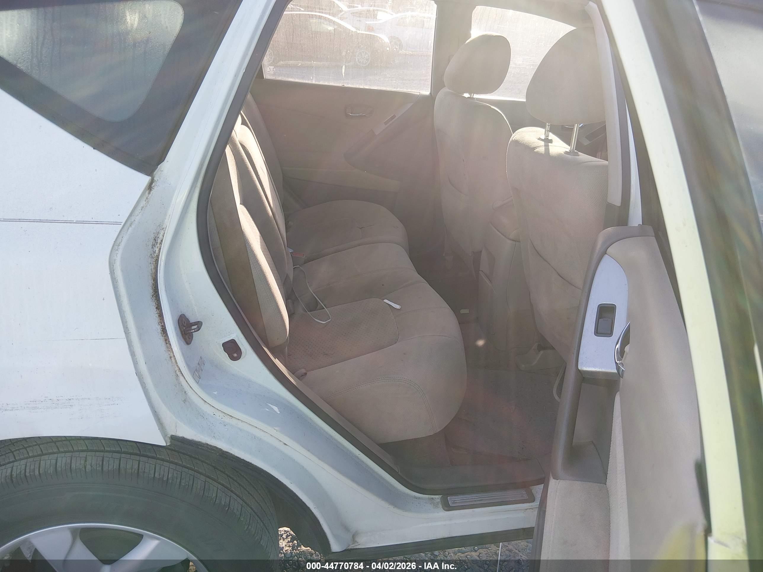 NISSAN MURANO image 8