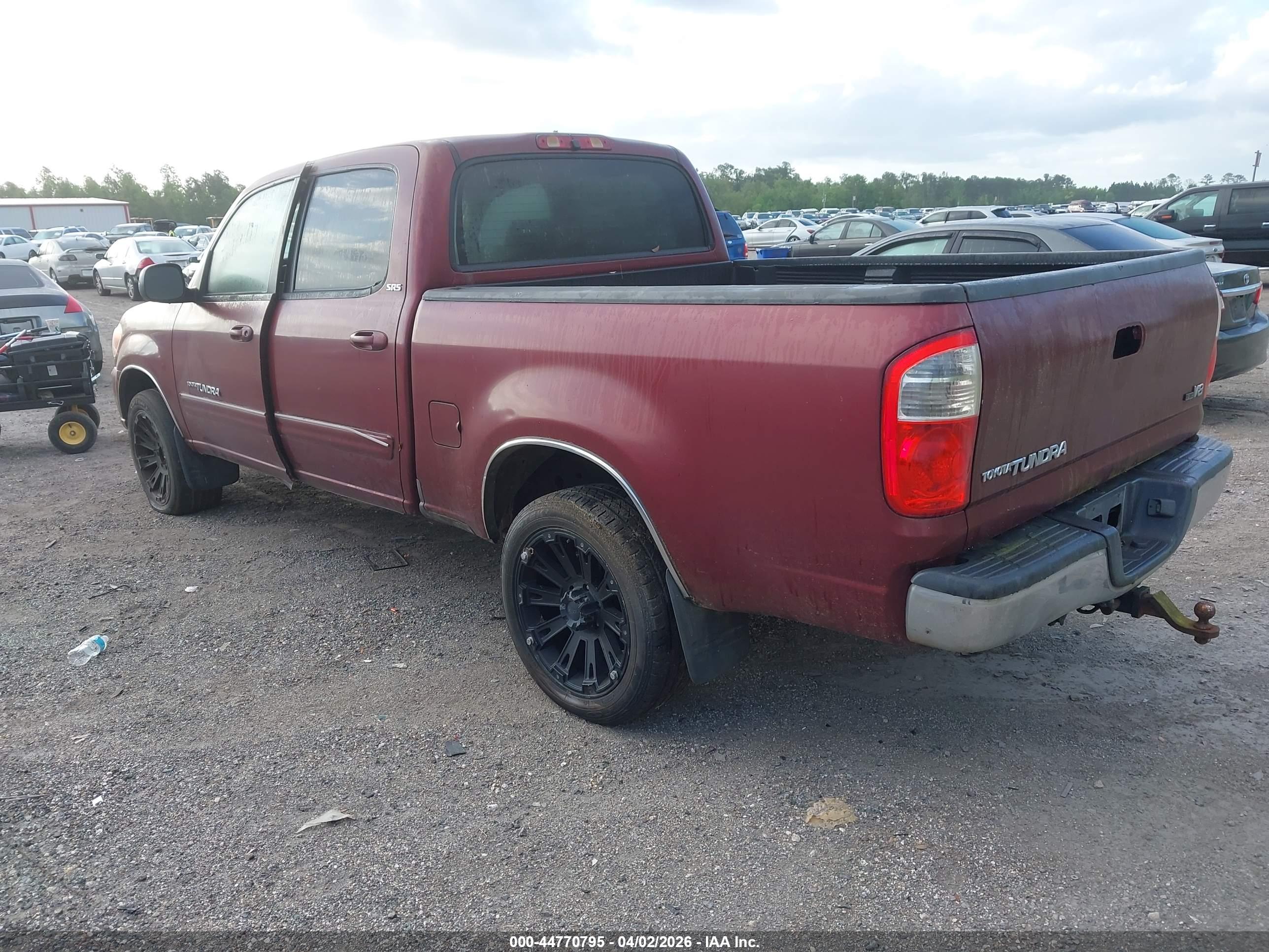 TOYOTA TUNDRA image 3
