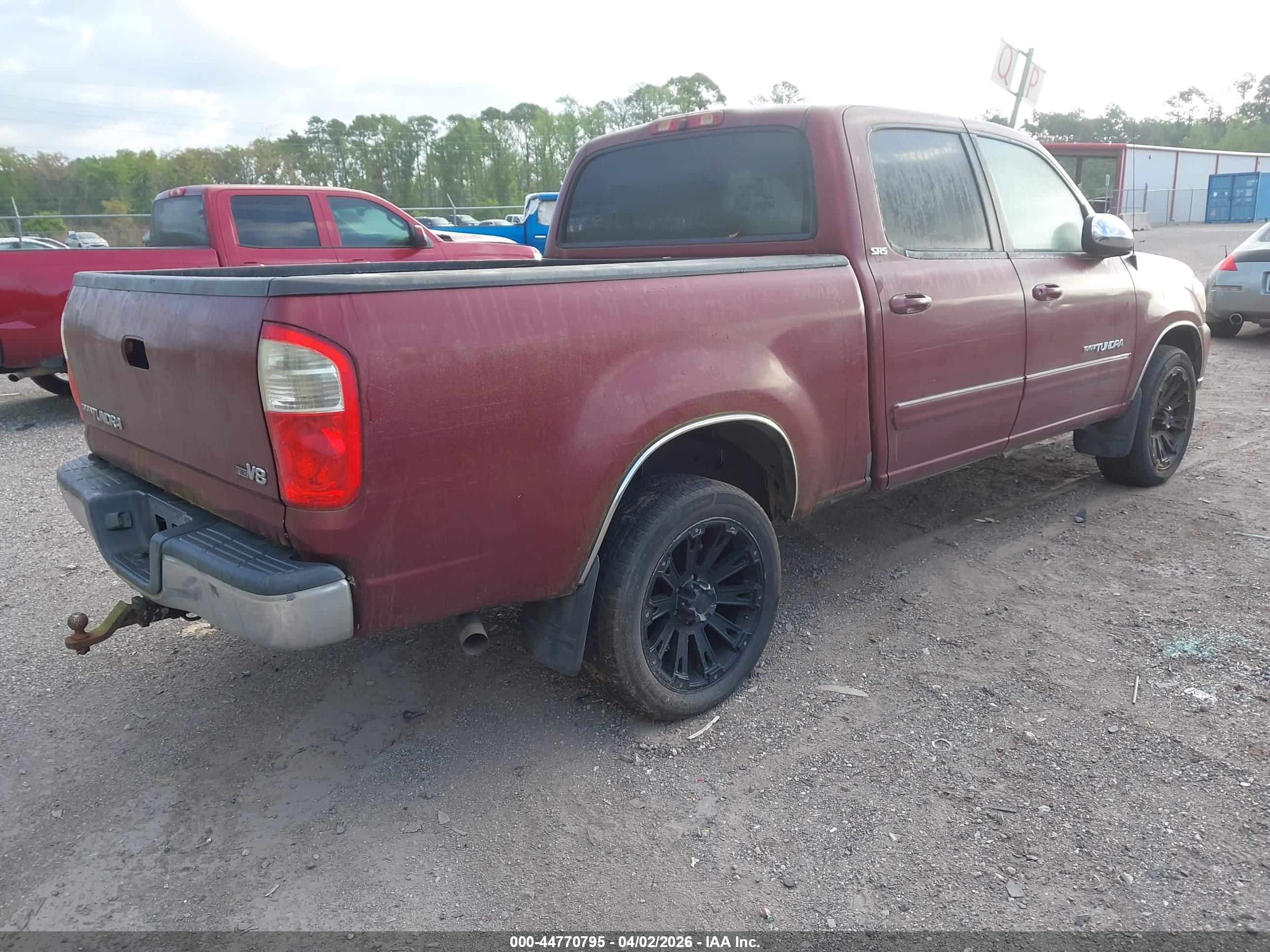 TOYOTA TUNDRA image 4