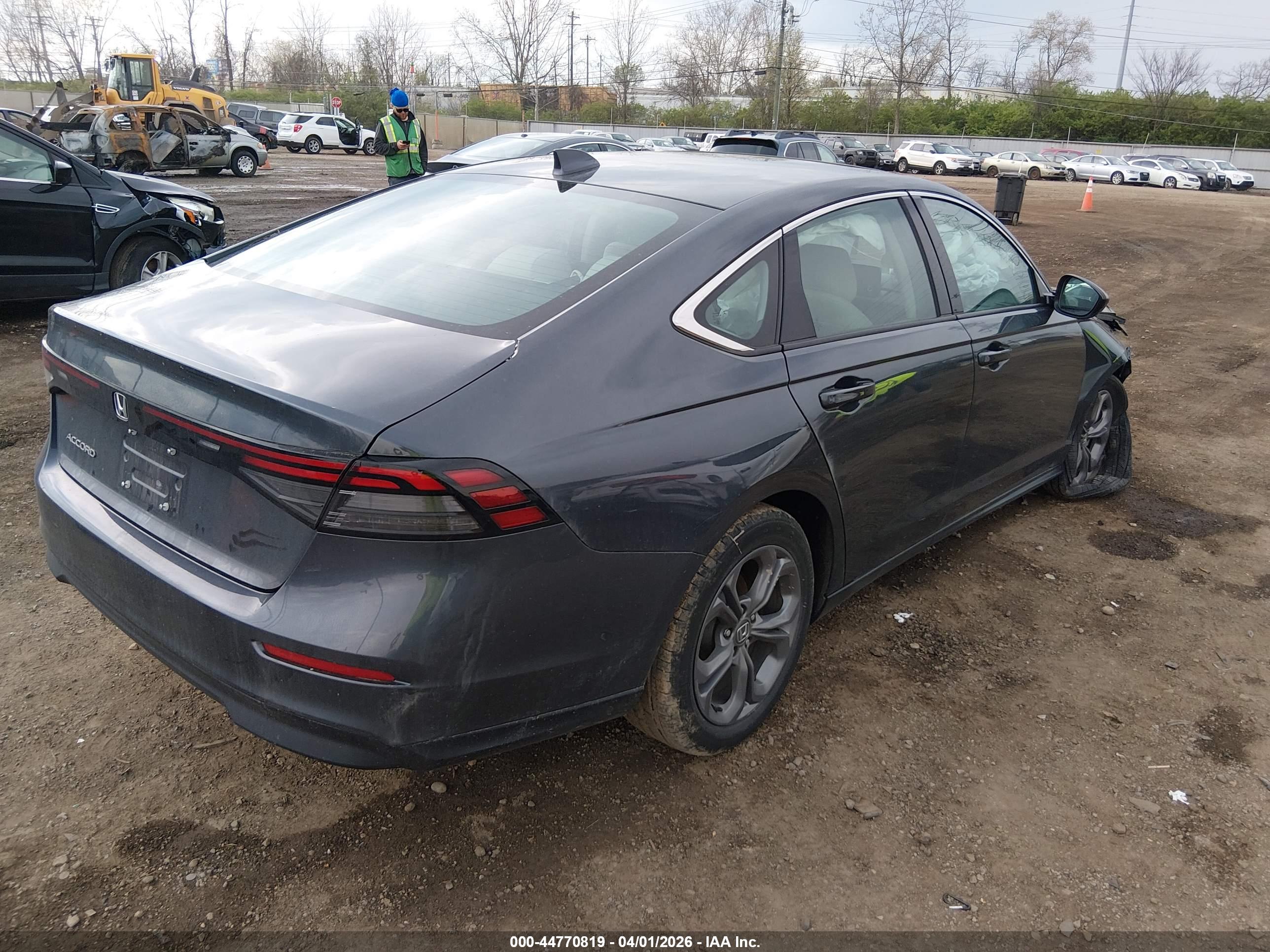 HONDA ACCORD image 4
