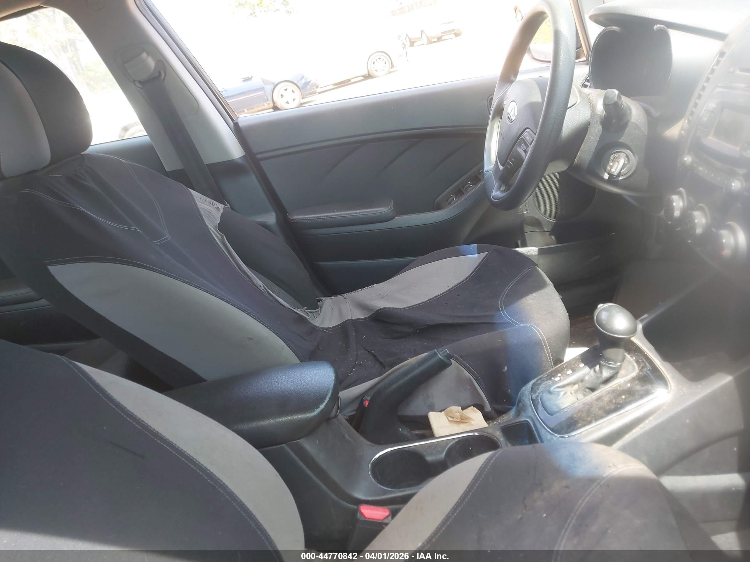 KIA FORTE image 5