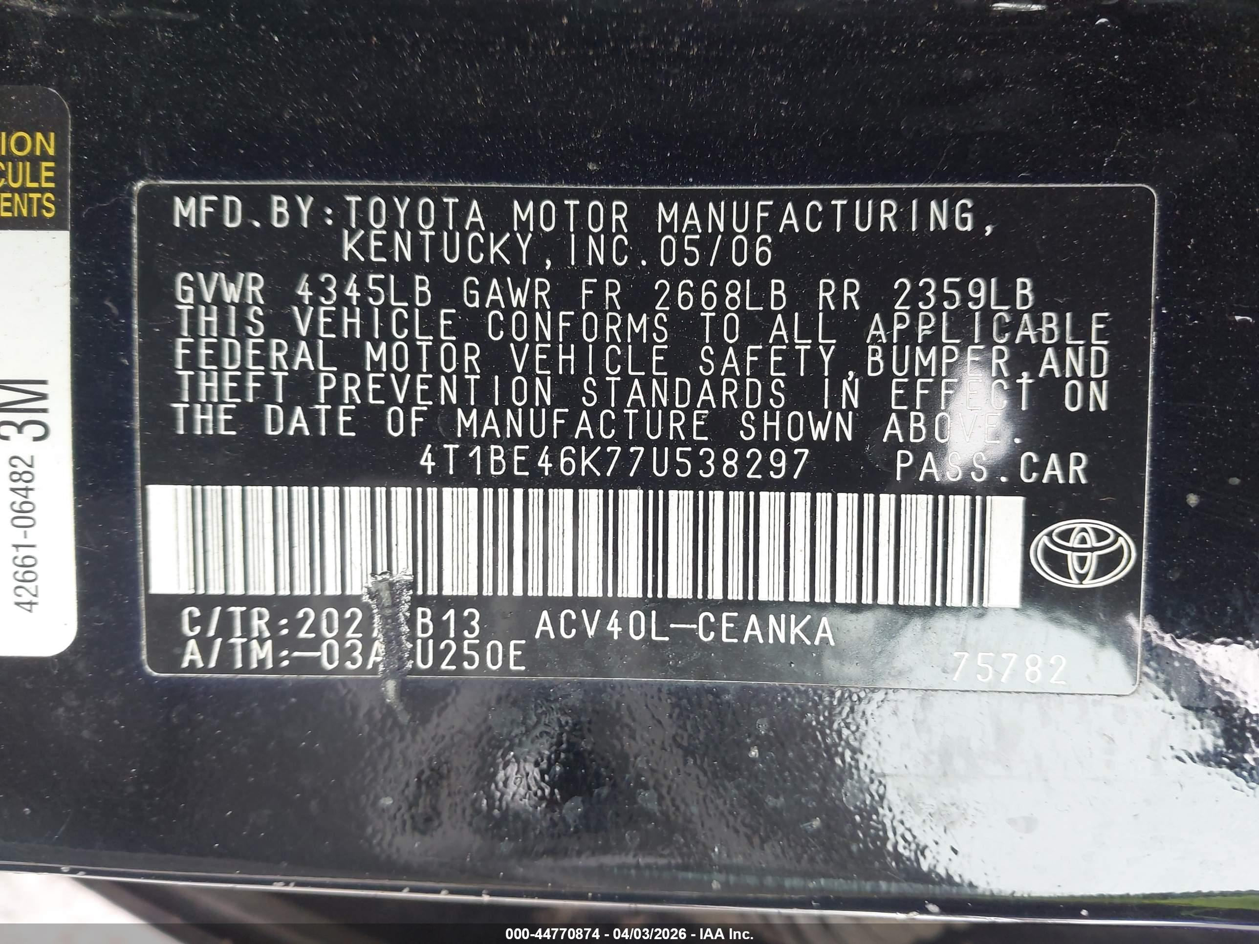 TOYOTA CAMRY image 9