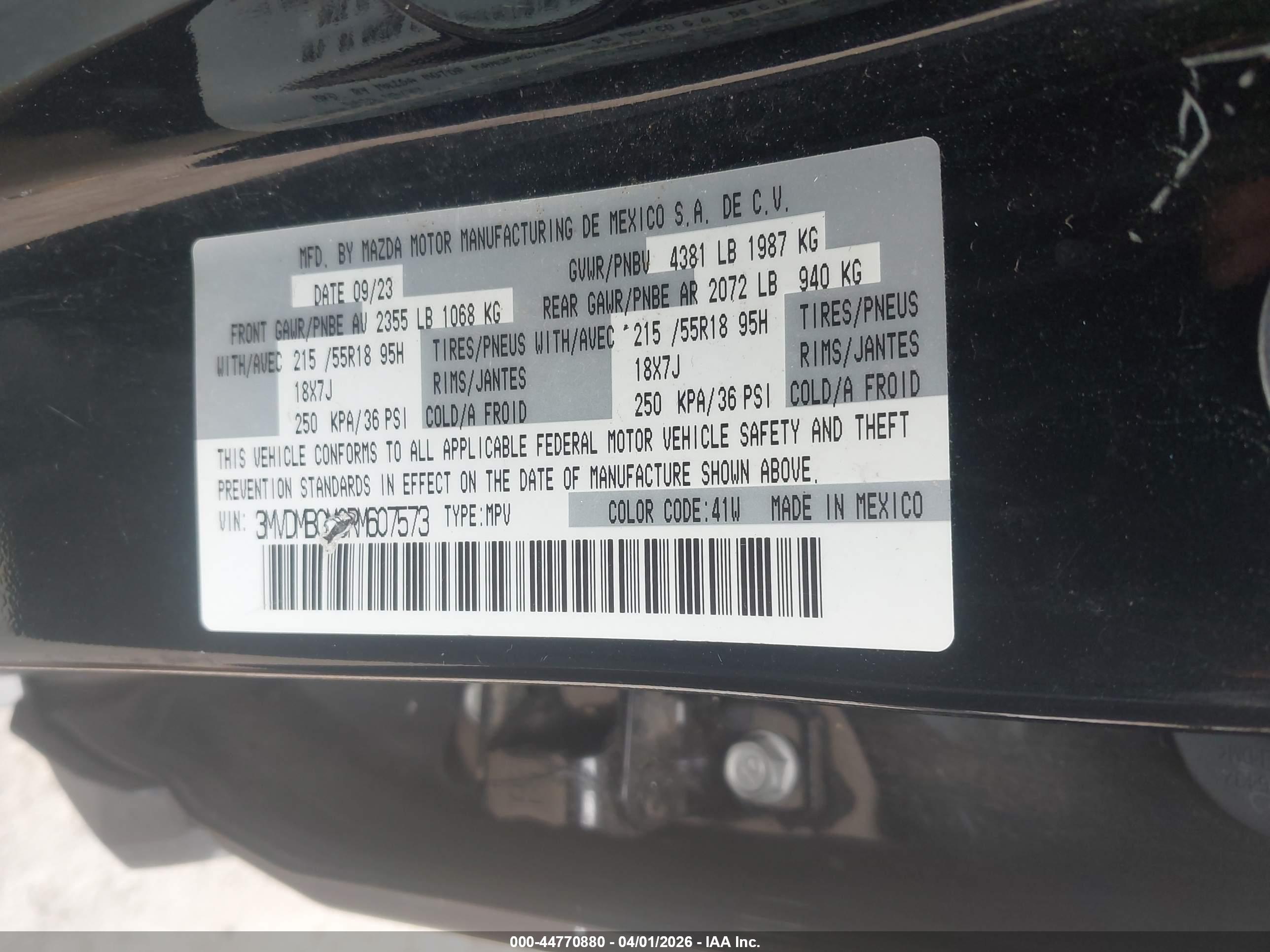 MAZDA CX-30 image 9