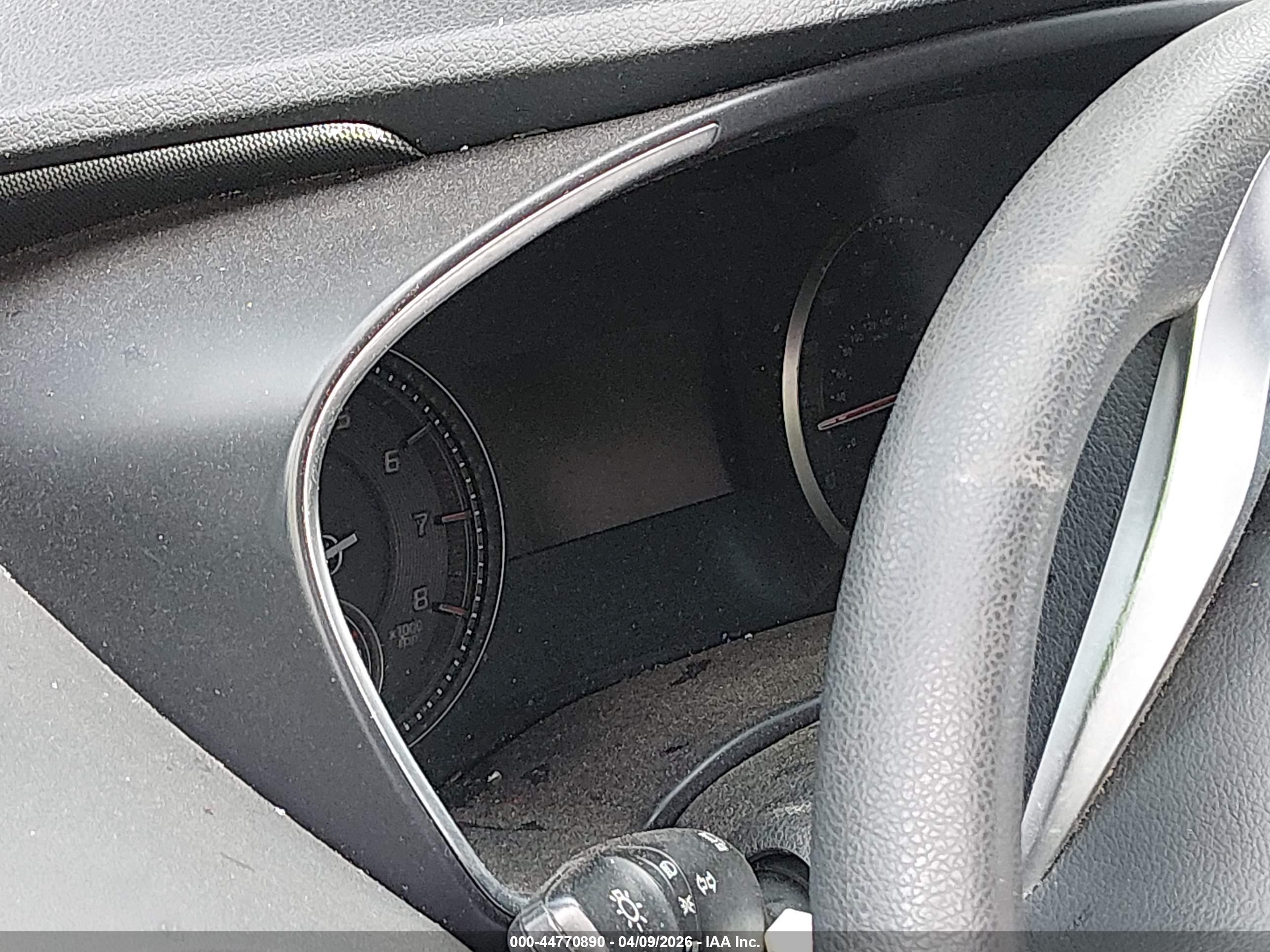 HYUNDAI SANTA image 7