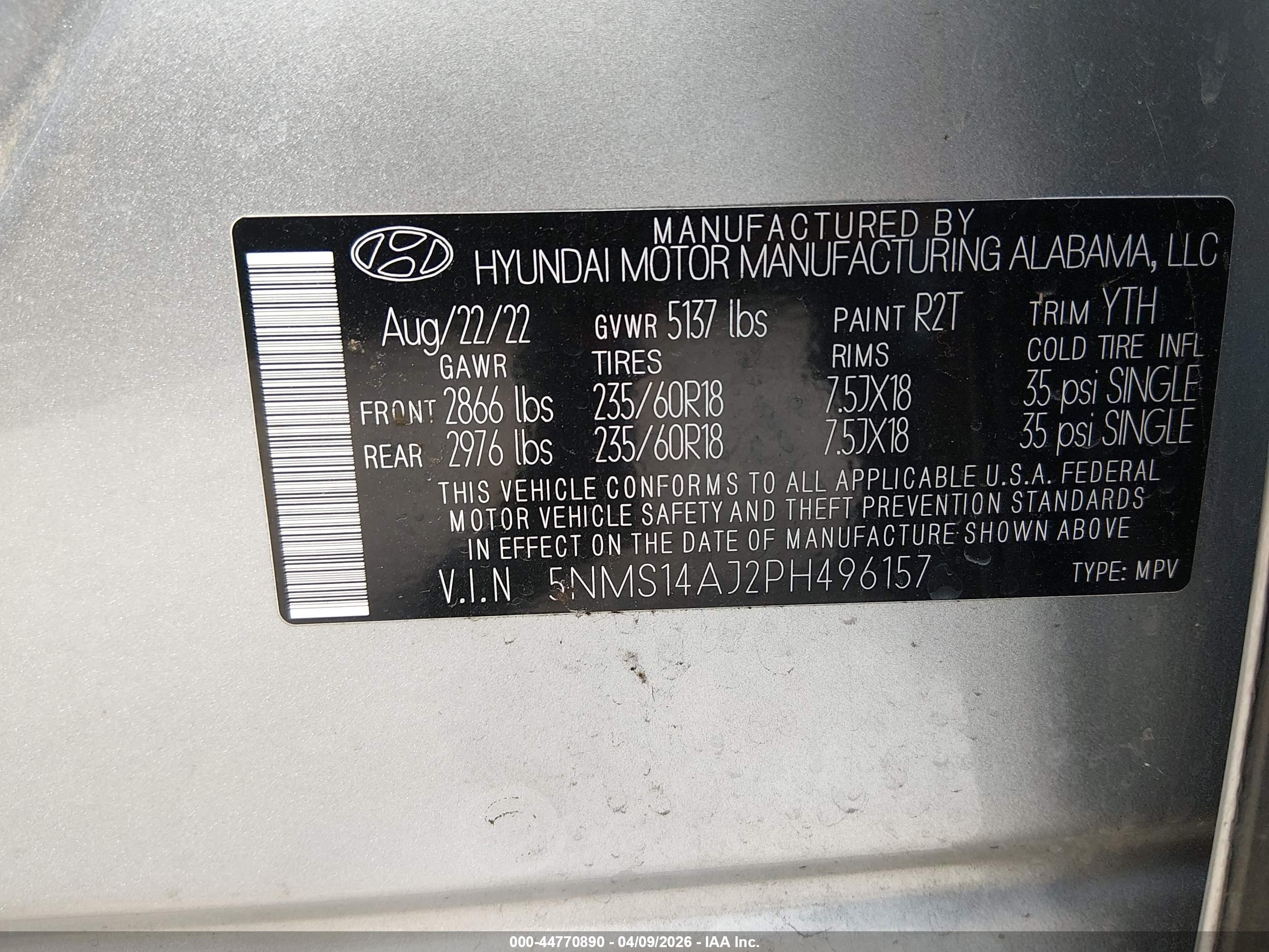 HYUNDAI SANTA image 9