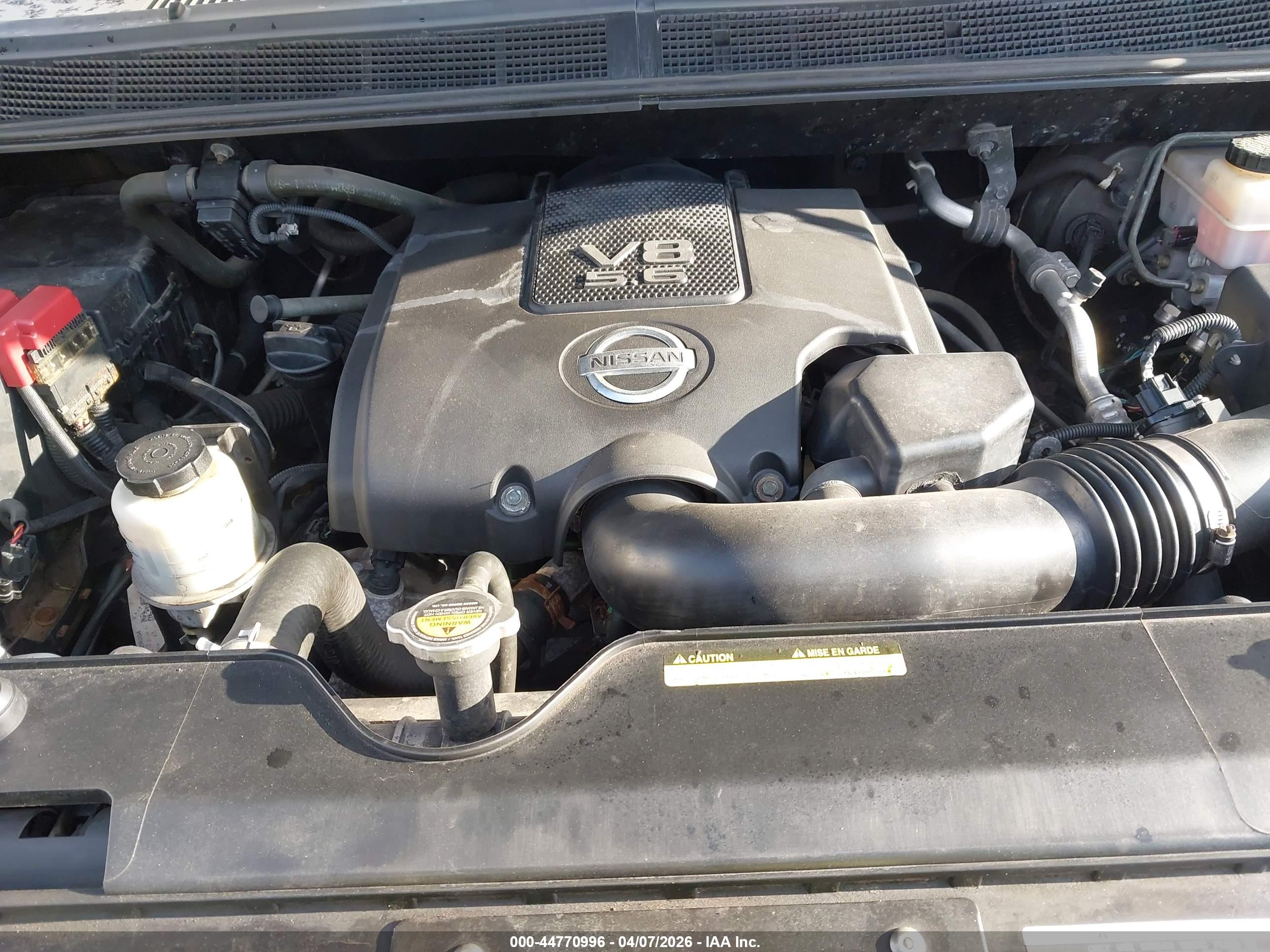 NISSAN TITAN image 10