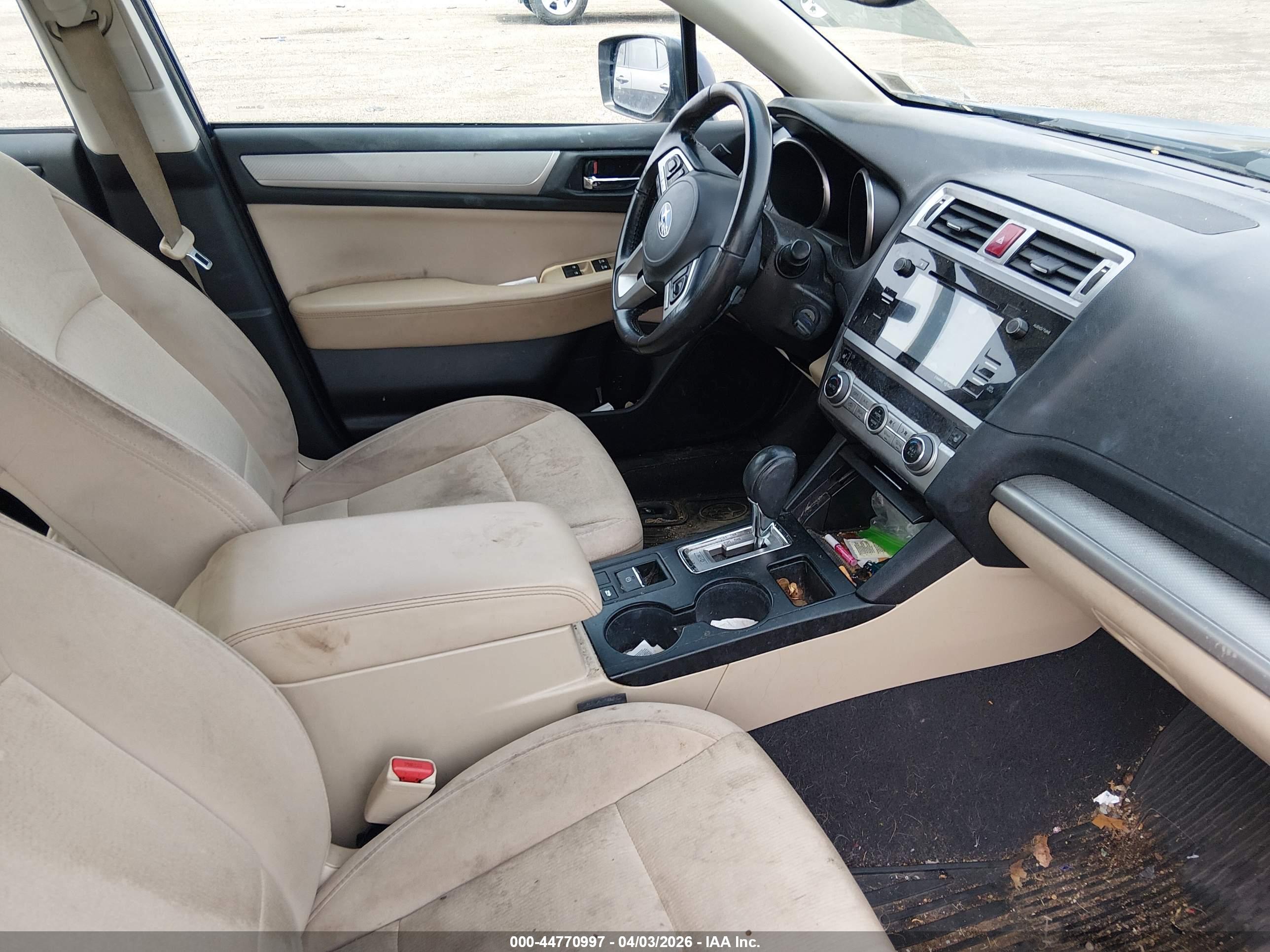 SUBARU LEGACY image 5