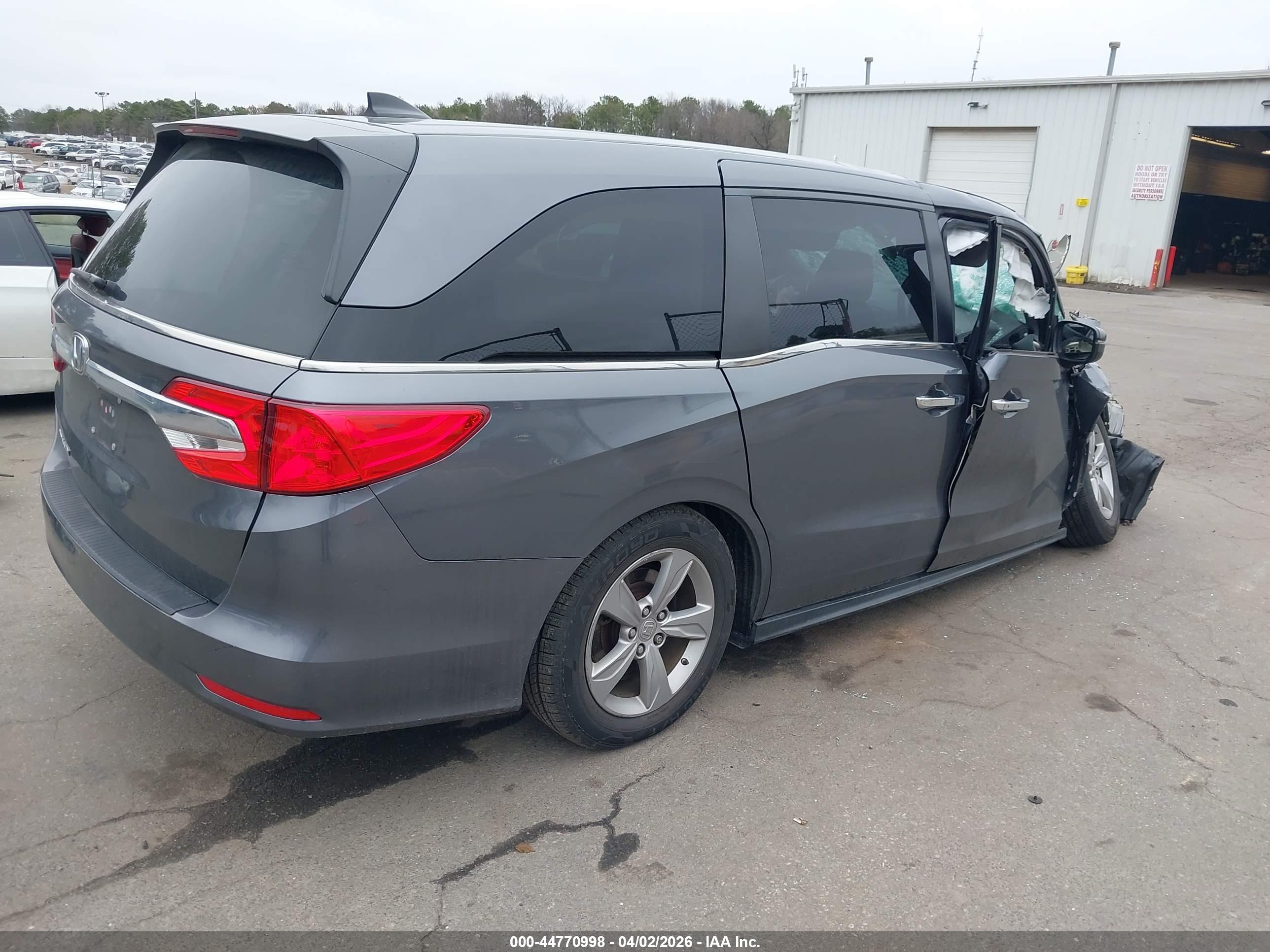 HONDA ODYSSEY image 4