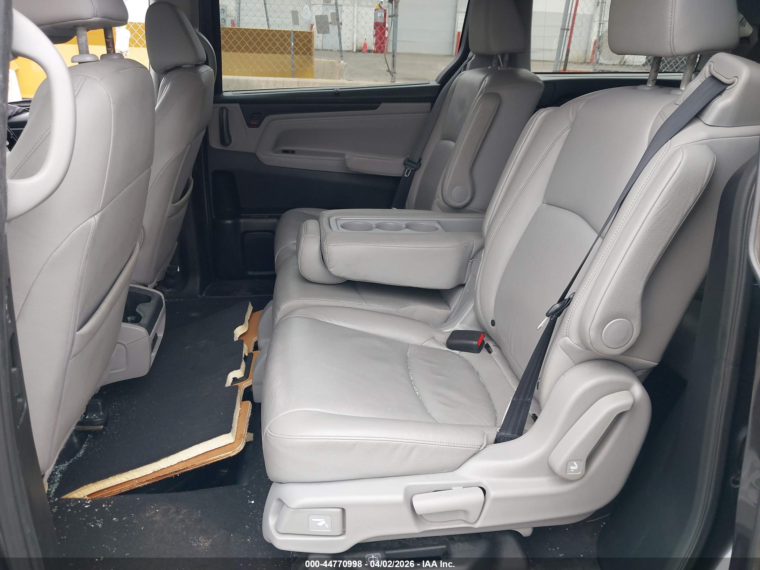HONDA ODYSSEY image 8