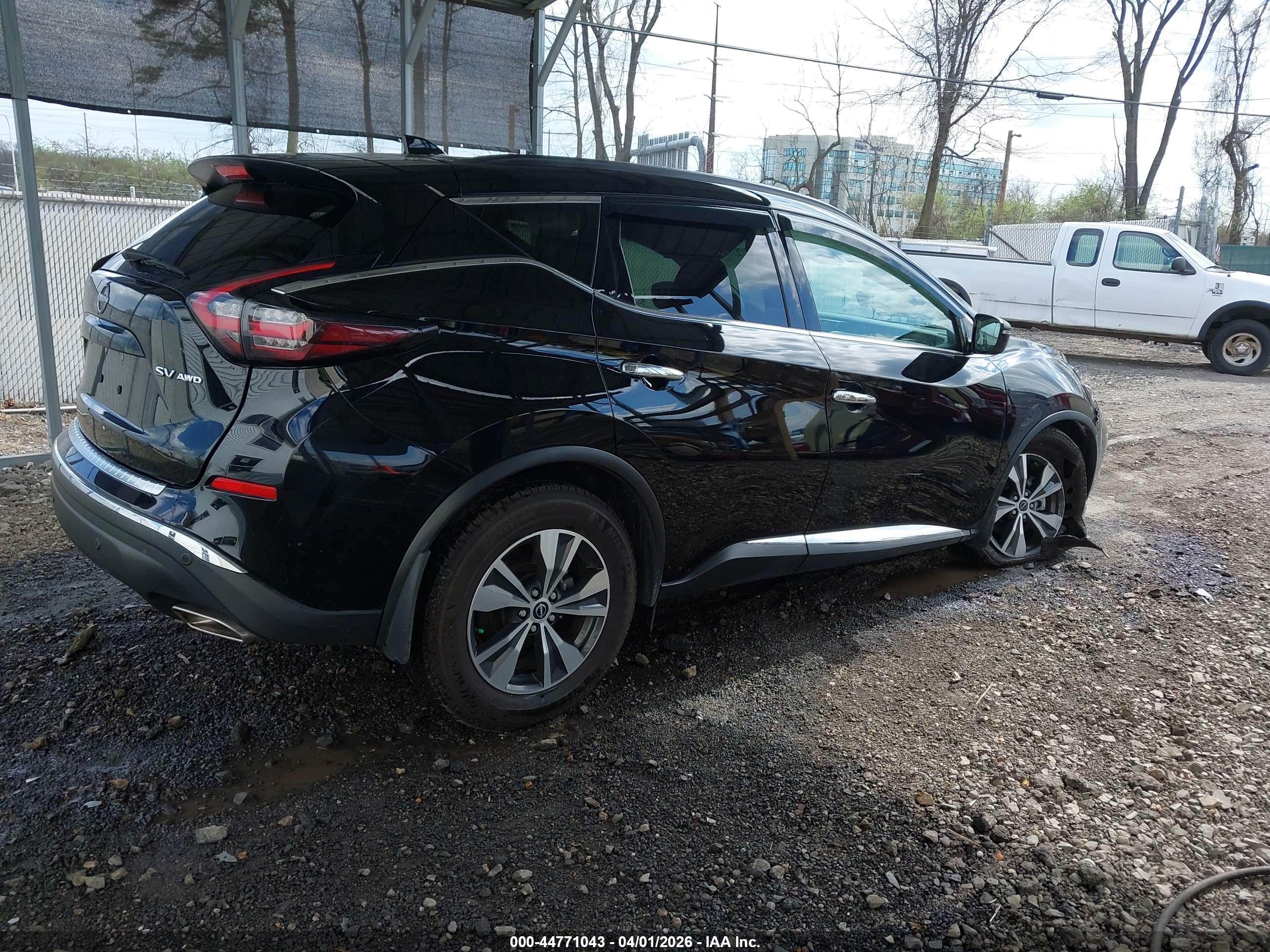 NISSAN MURANO image 4