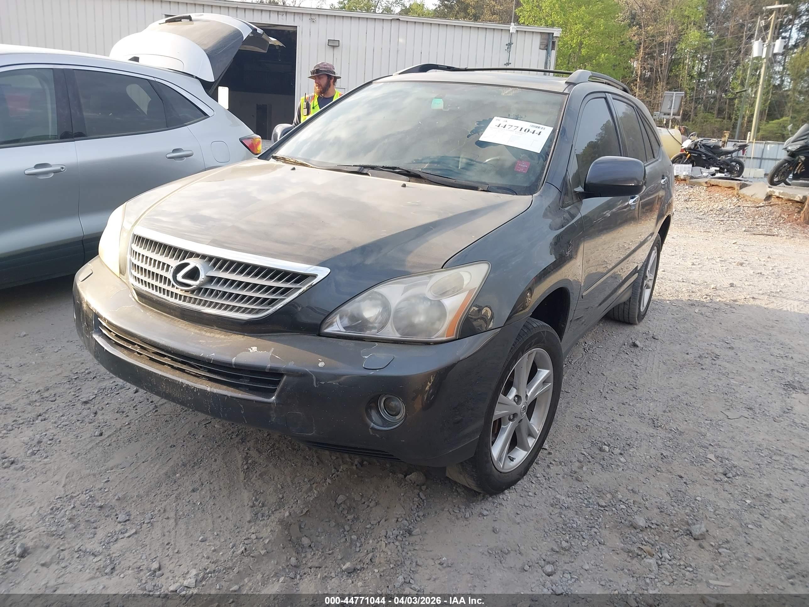 LEXUS RX image 2