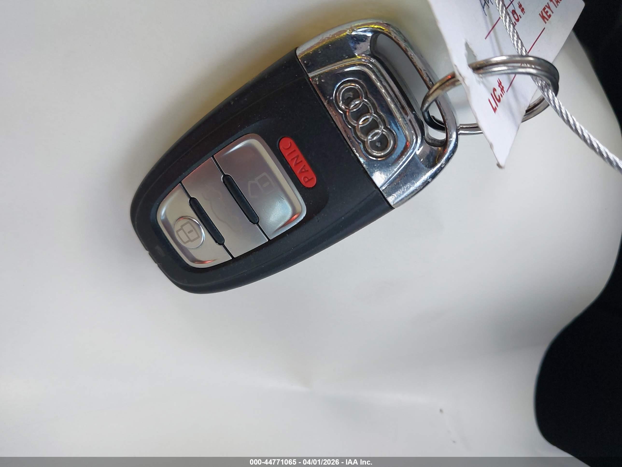AUDI A4 image 11