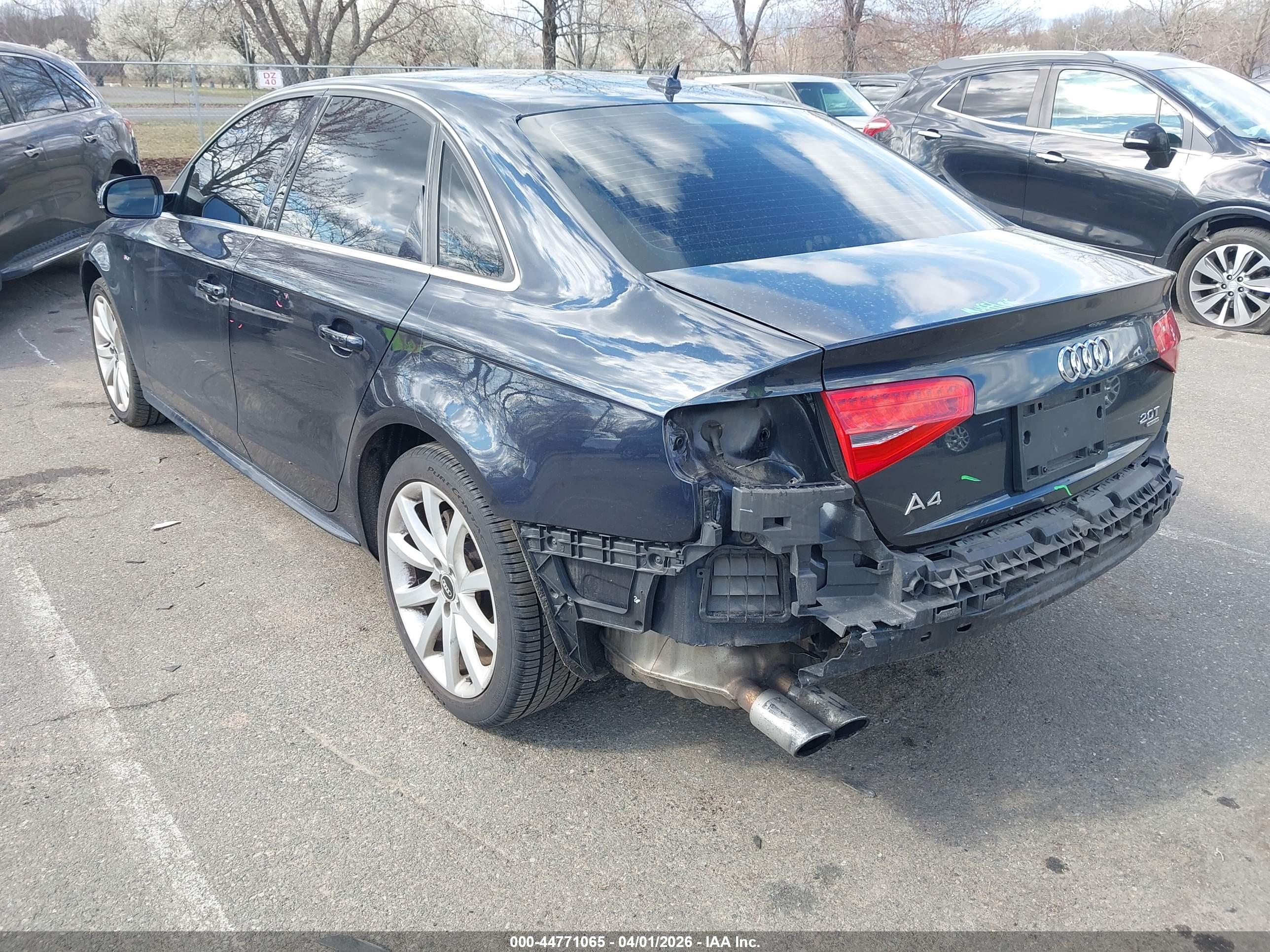 AUDI A4 image 3