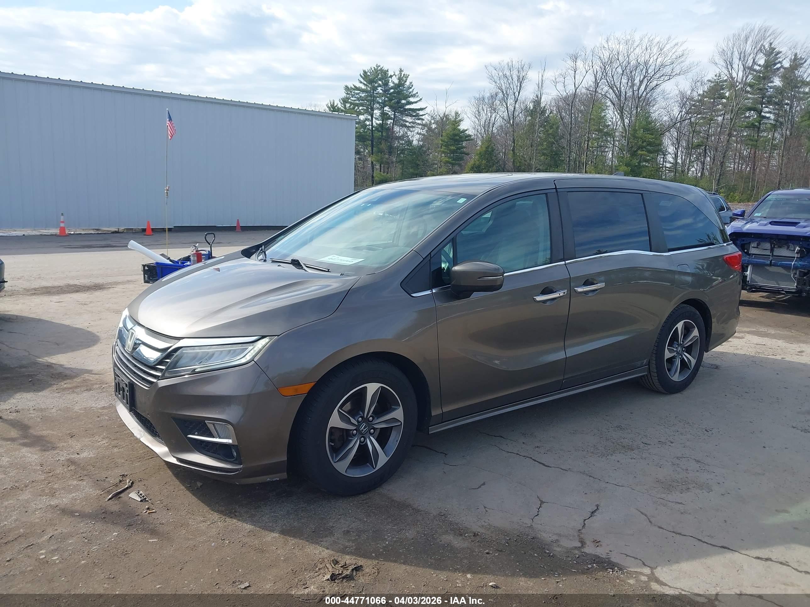 HONDA ODYSSEY image 2