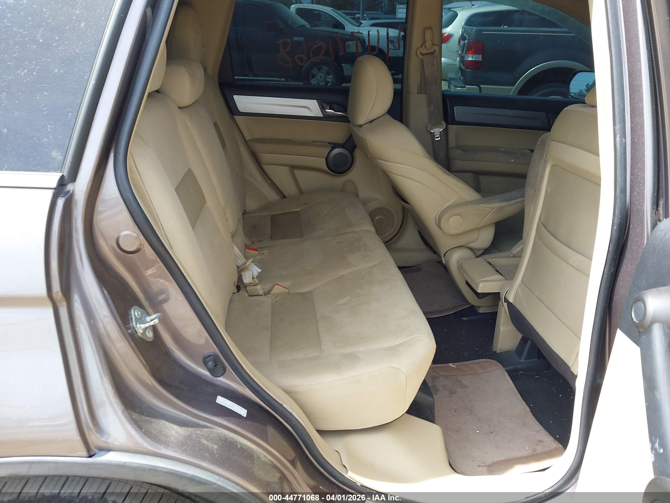HONDA CR-V image 8