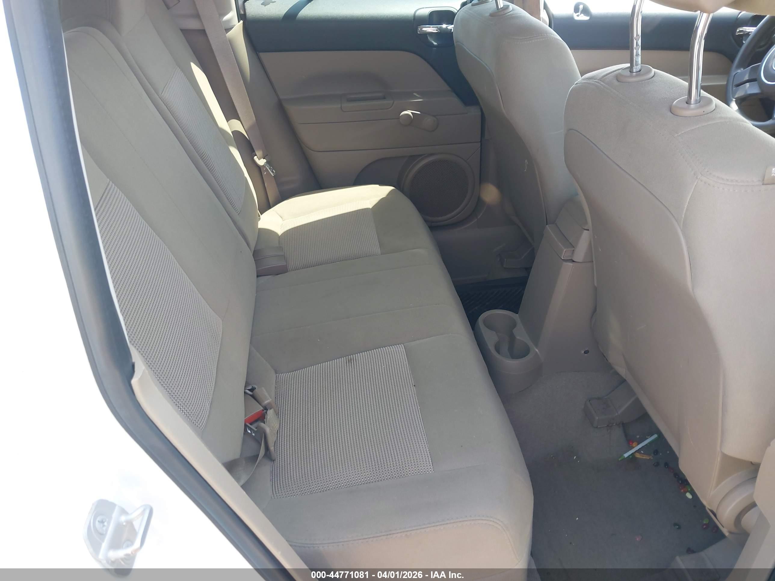 JEEP PATRIOT image 8