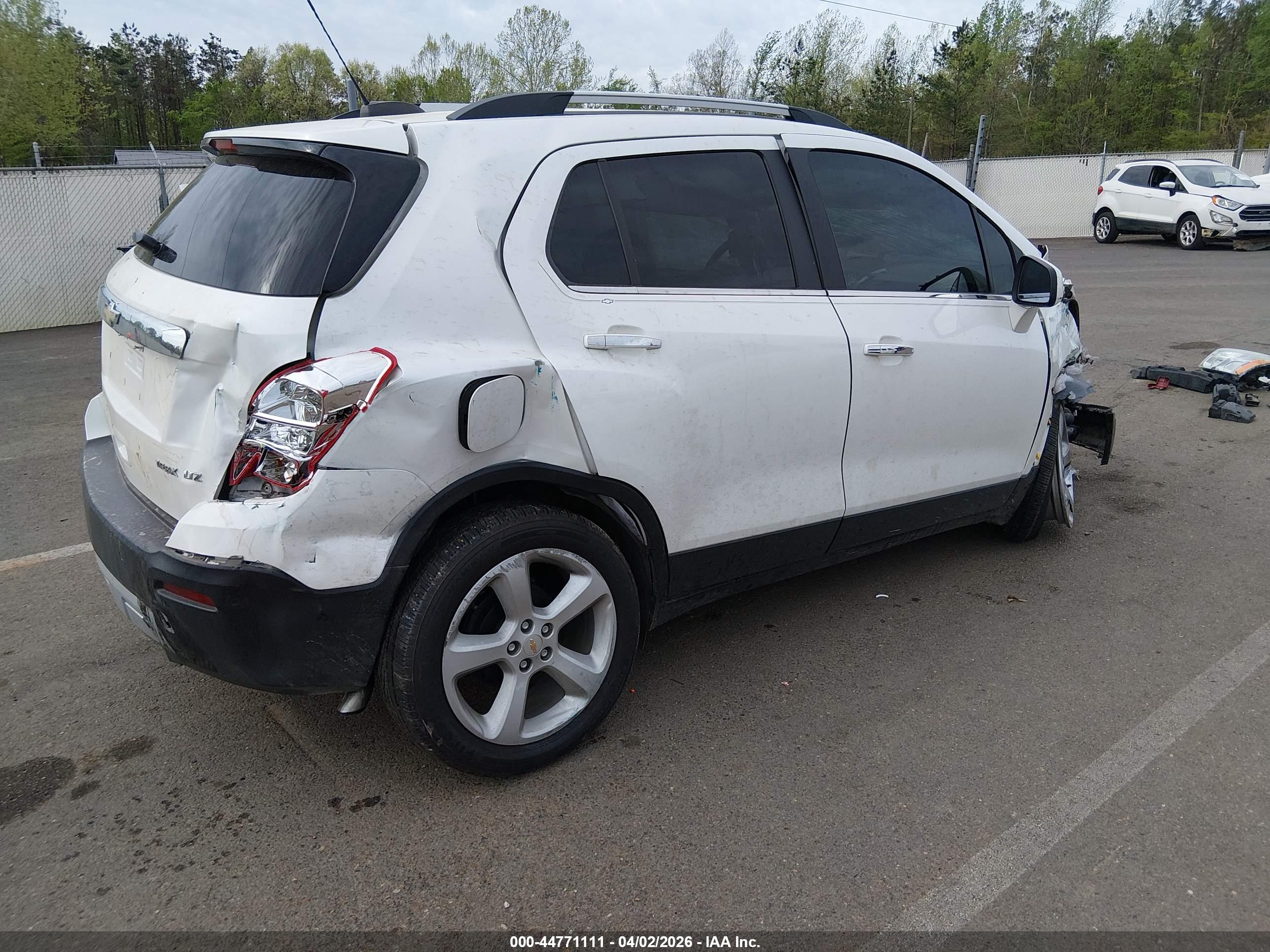CHEVROLET TRAX image 4