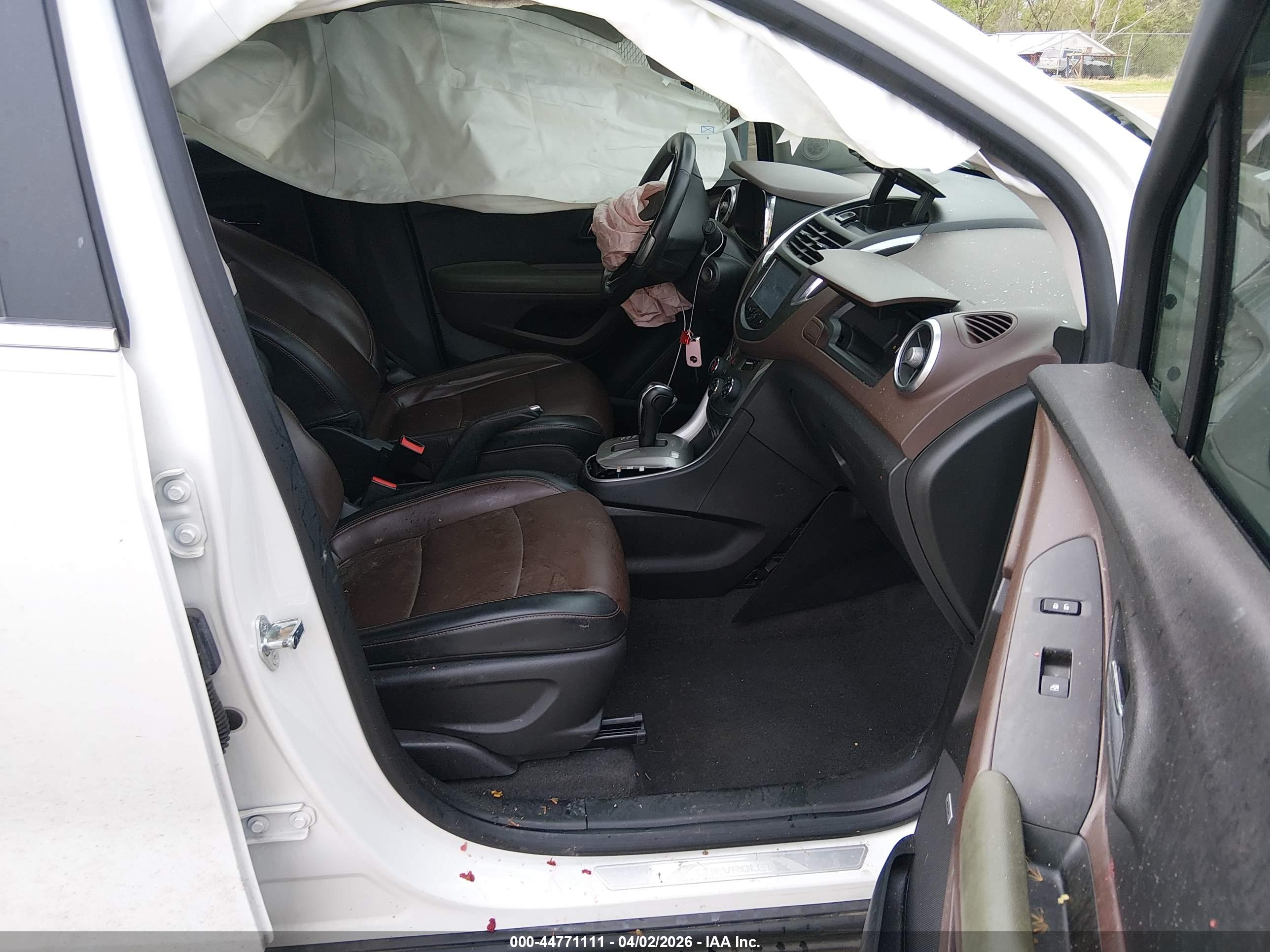 CHEVROLET TRAX image 5