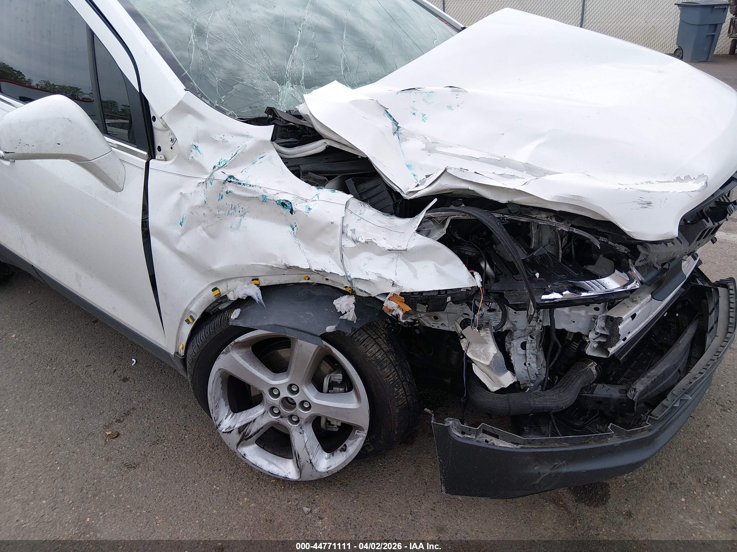CHEVROLET TRAX image 6
