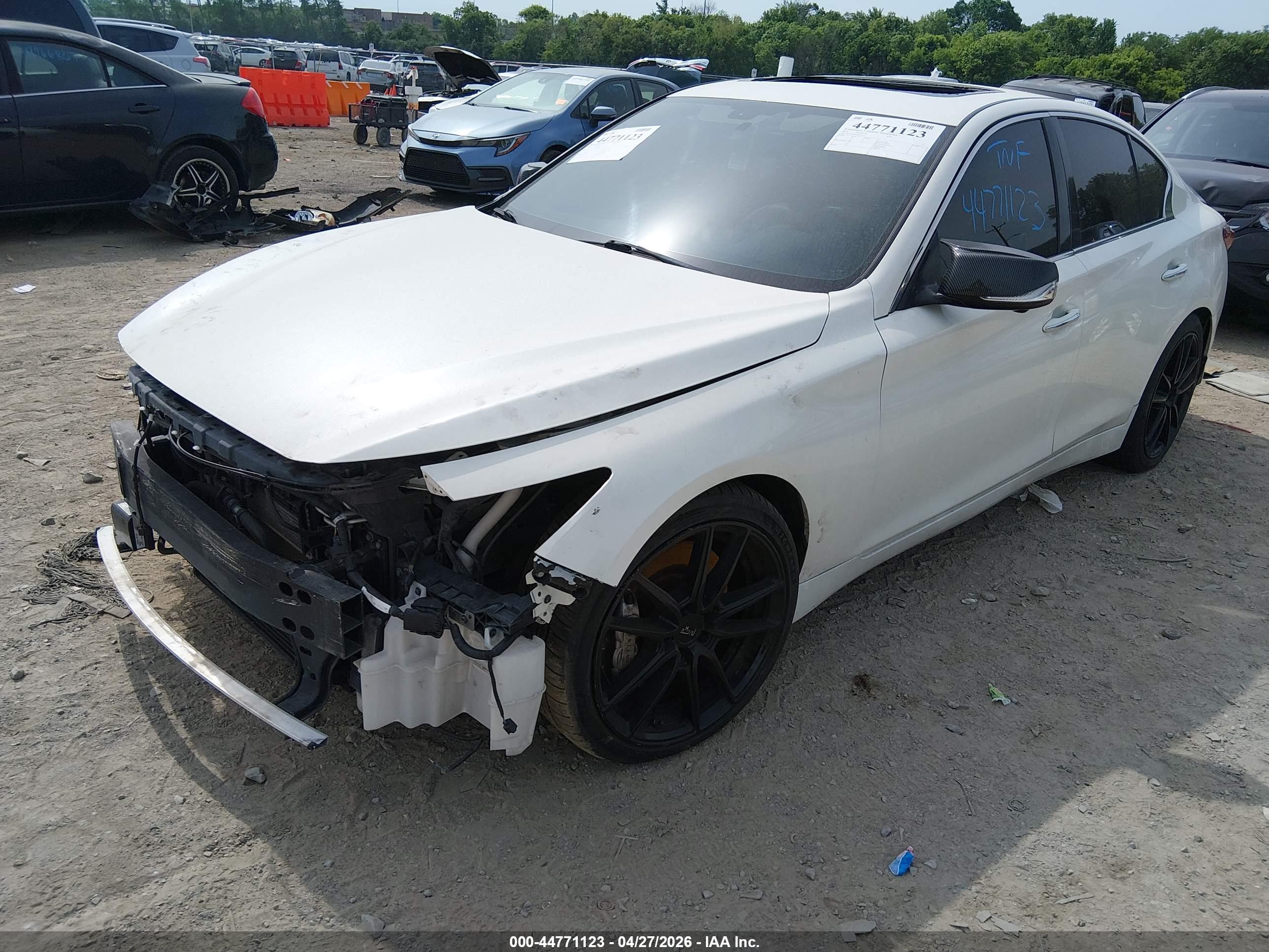 INFINITI Q50 image 2