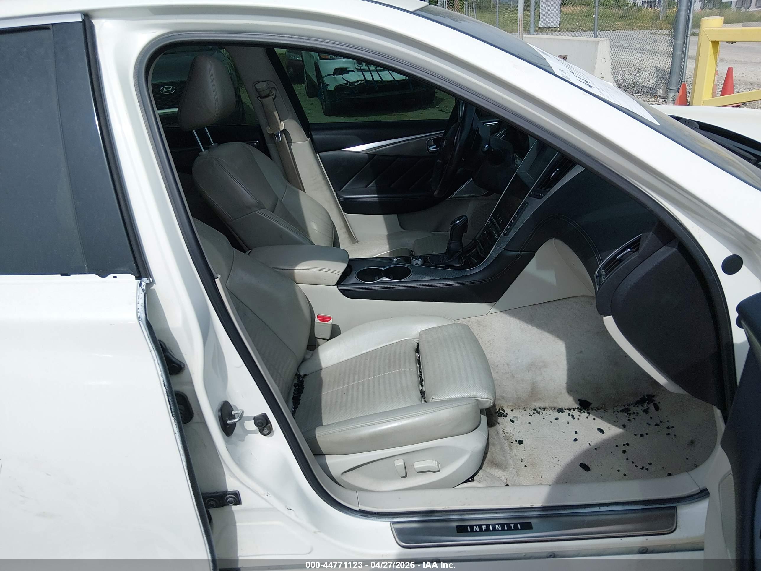 INFINITI Q50 image 5