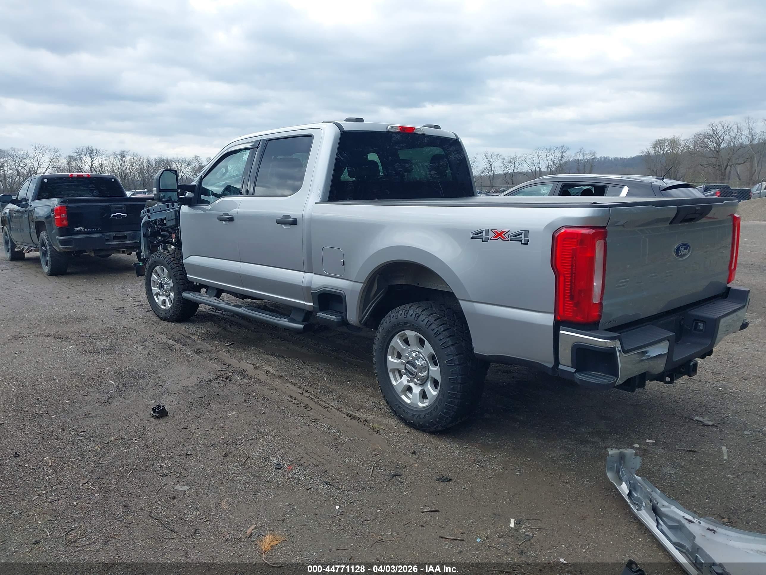FORD F-250 image 3