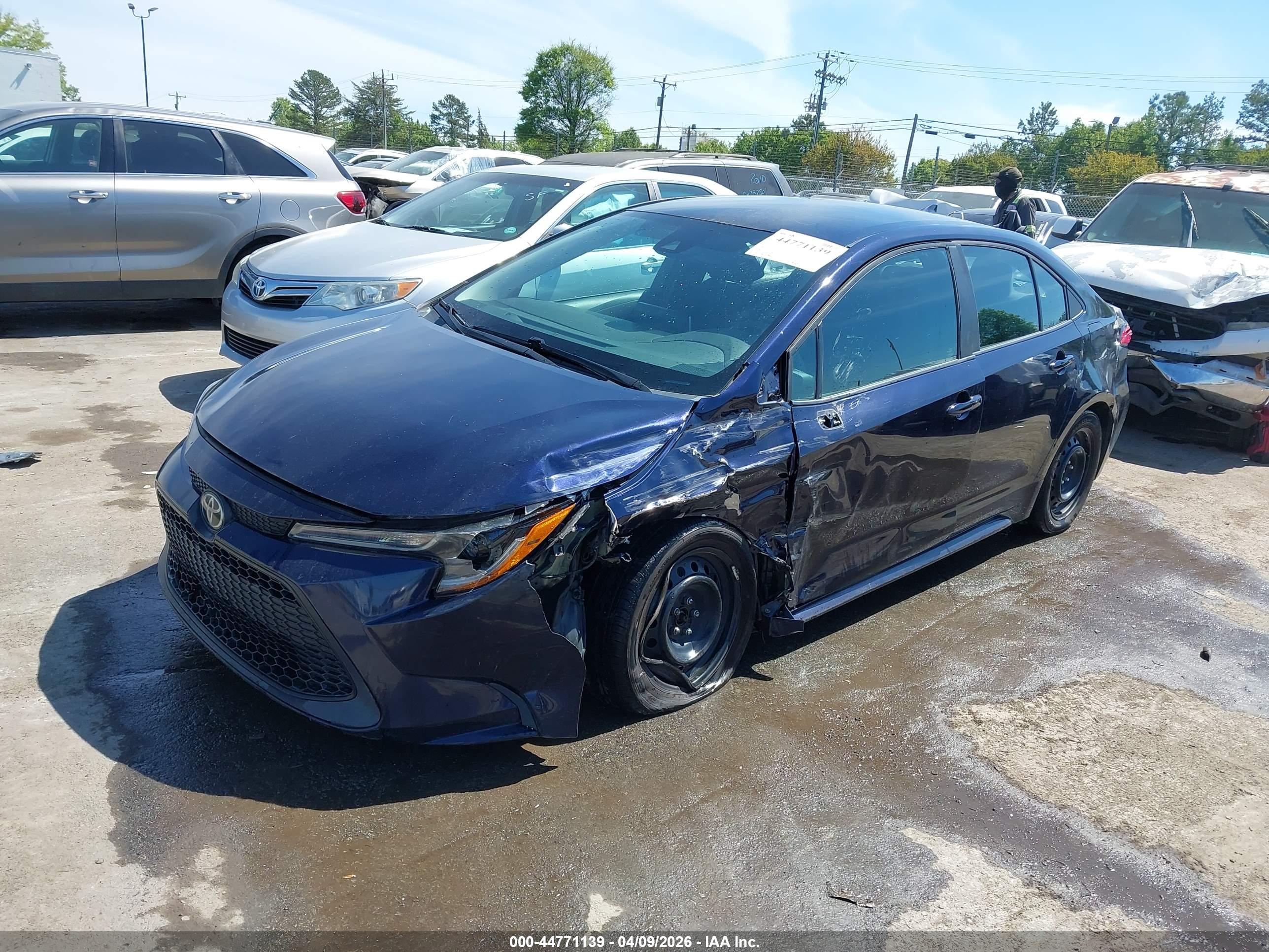 TOYOTA COROLLA image 2
