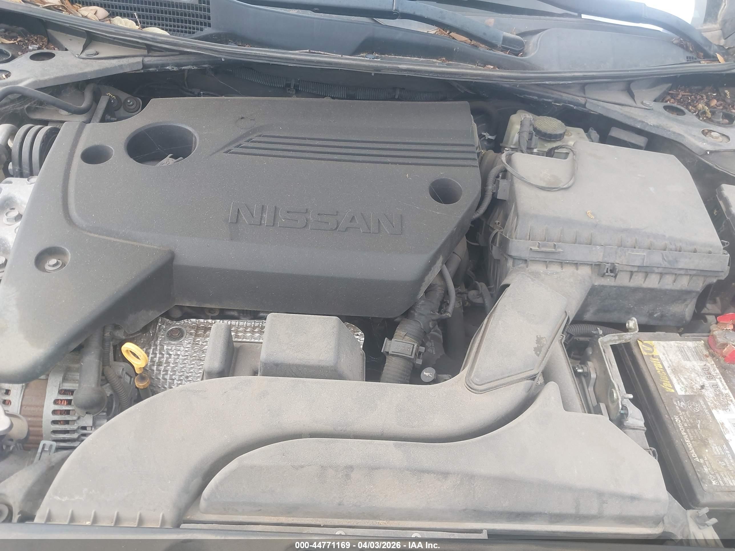 NISSAN ALTIMA image 10