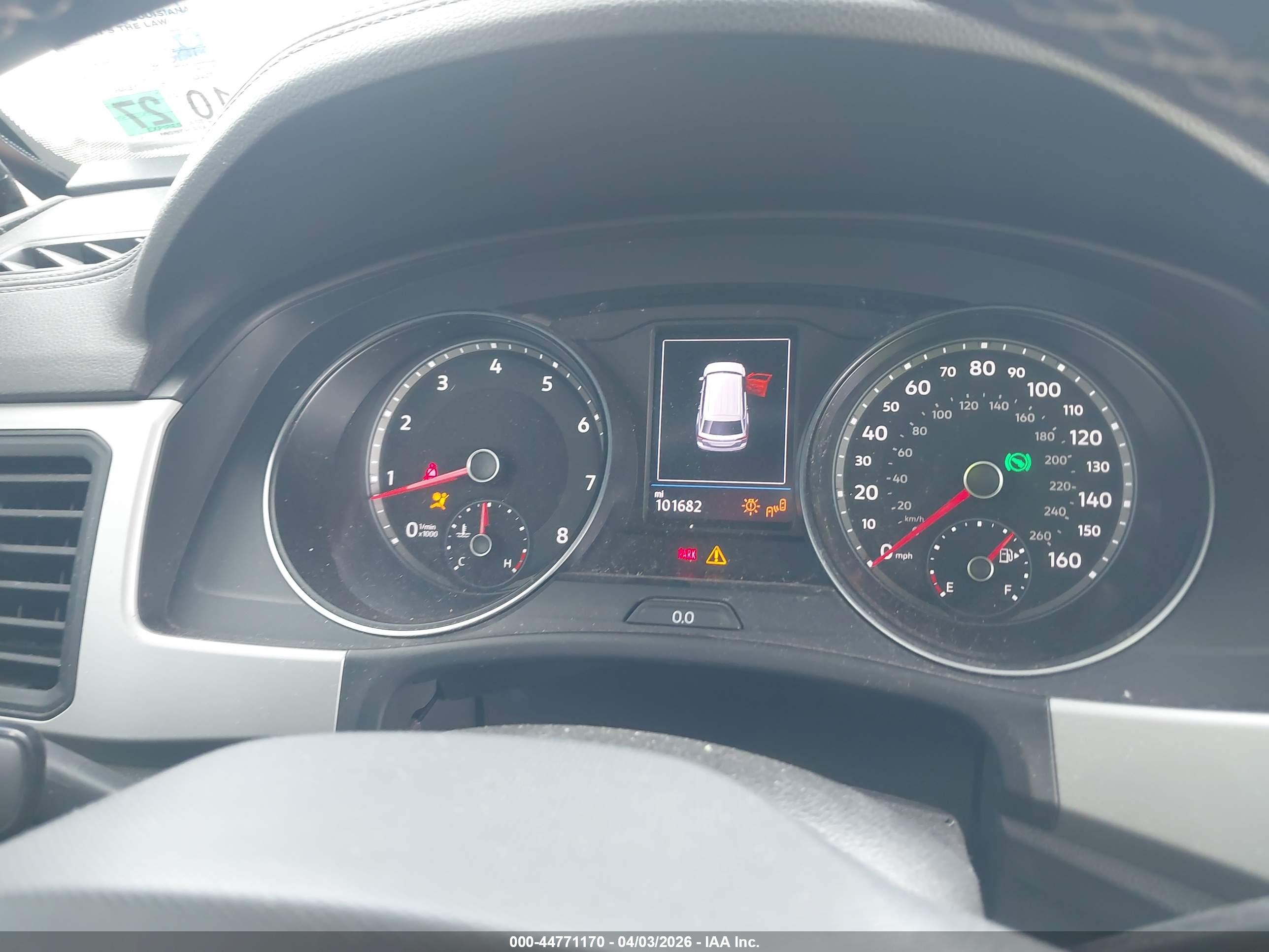 VOLKSWAGEN ATLAS image 7