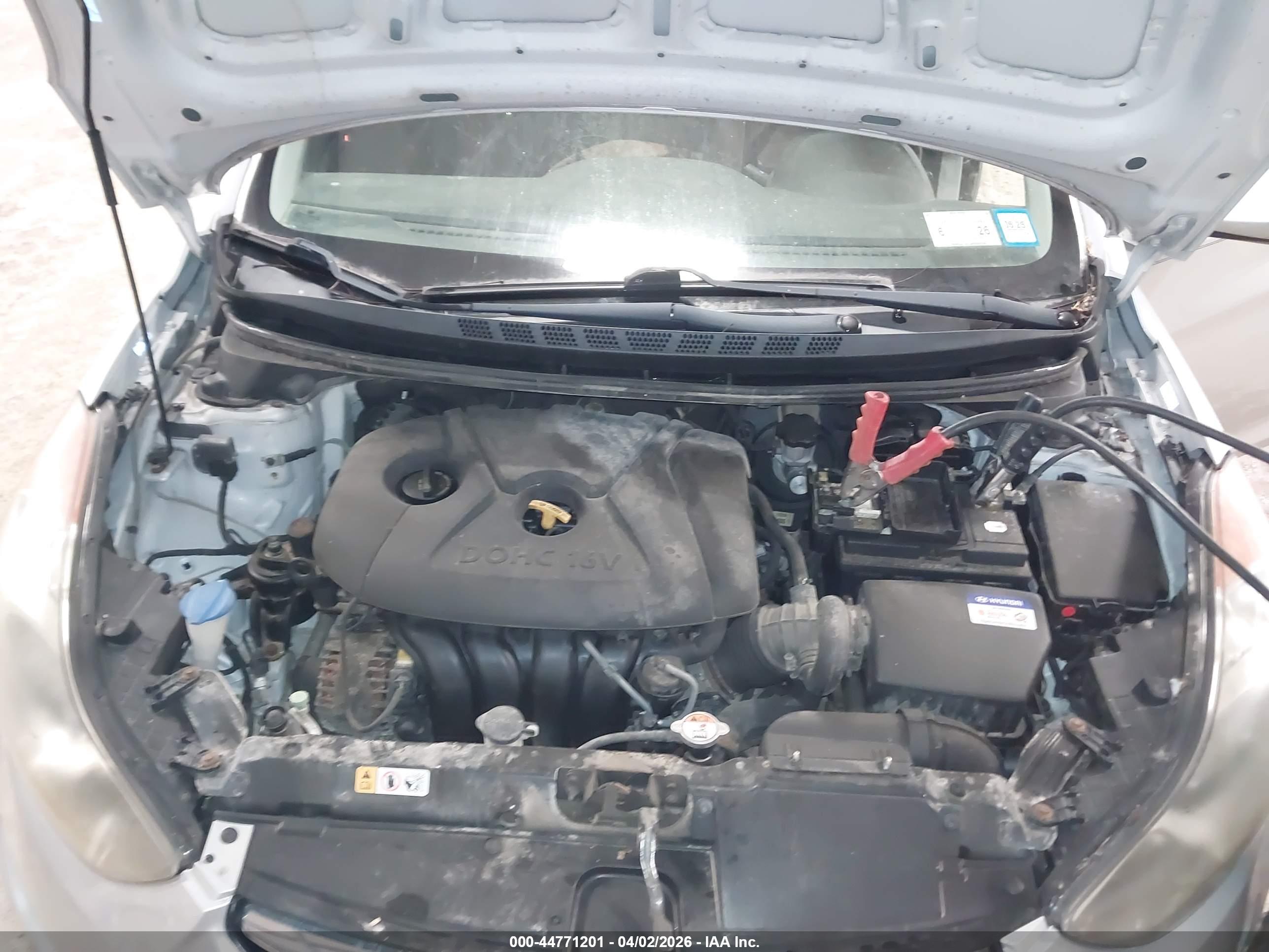 HYUNDAI ELANTRA image 10