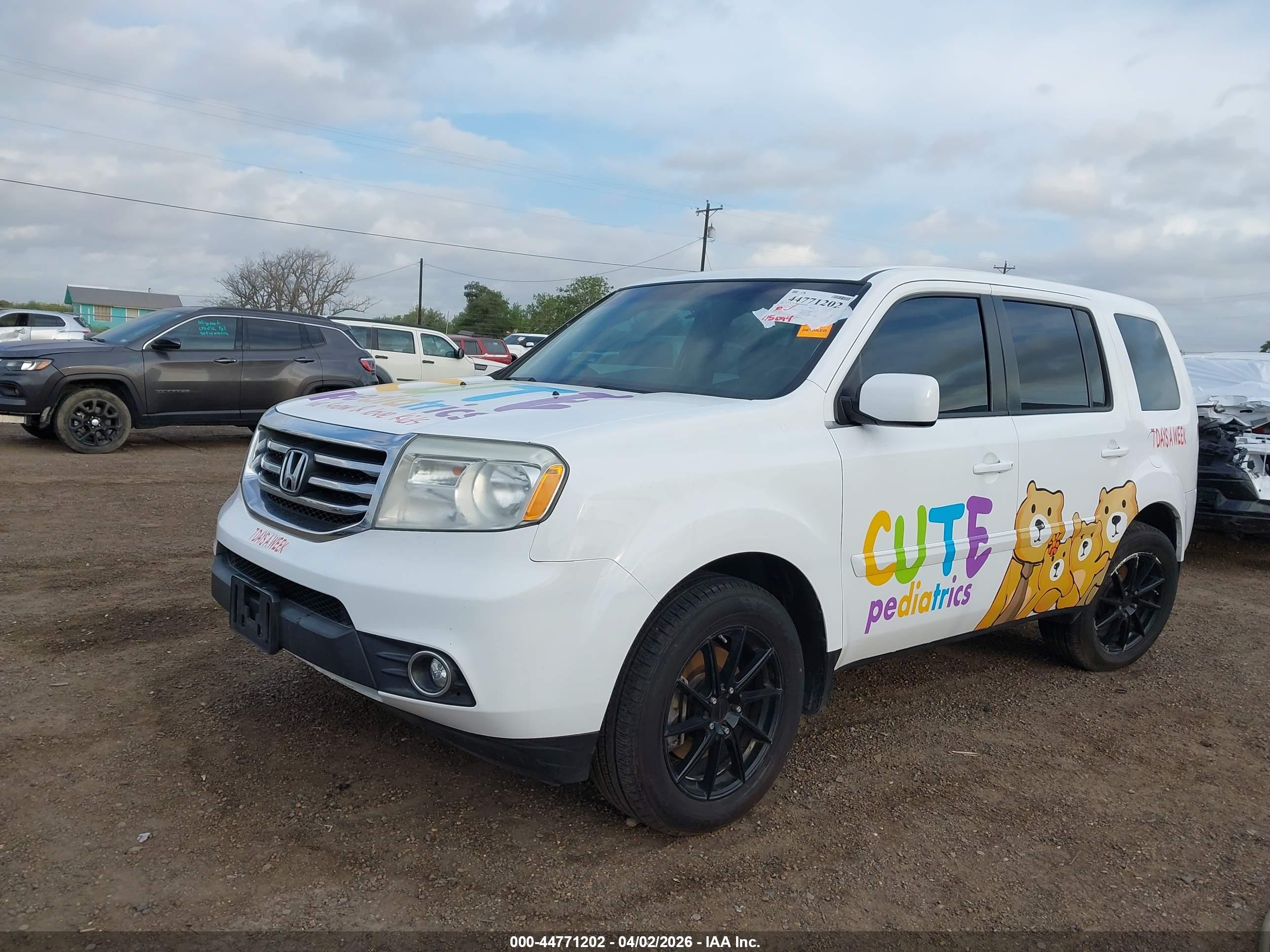 HONDA PILOT image 2