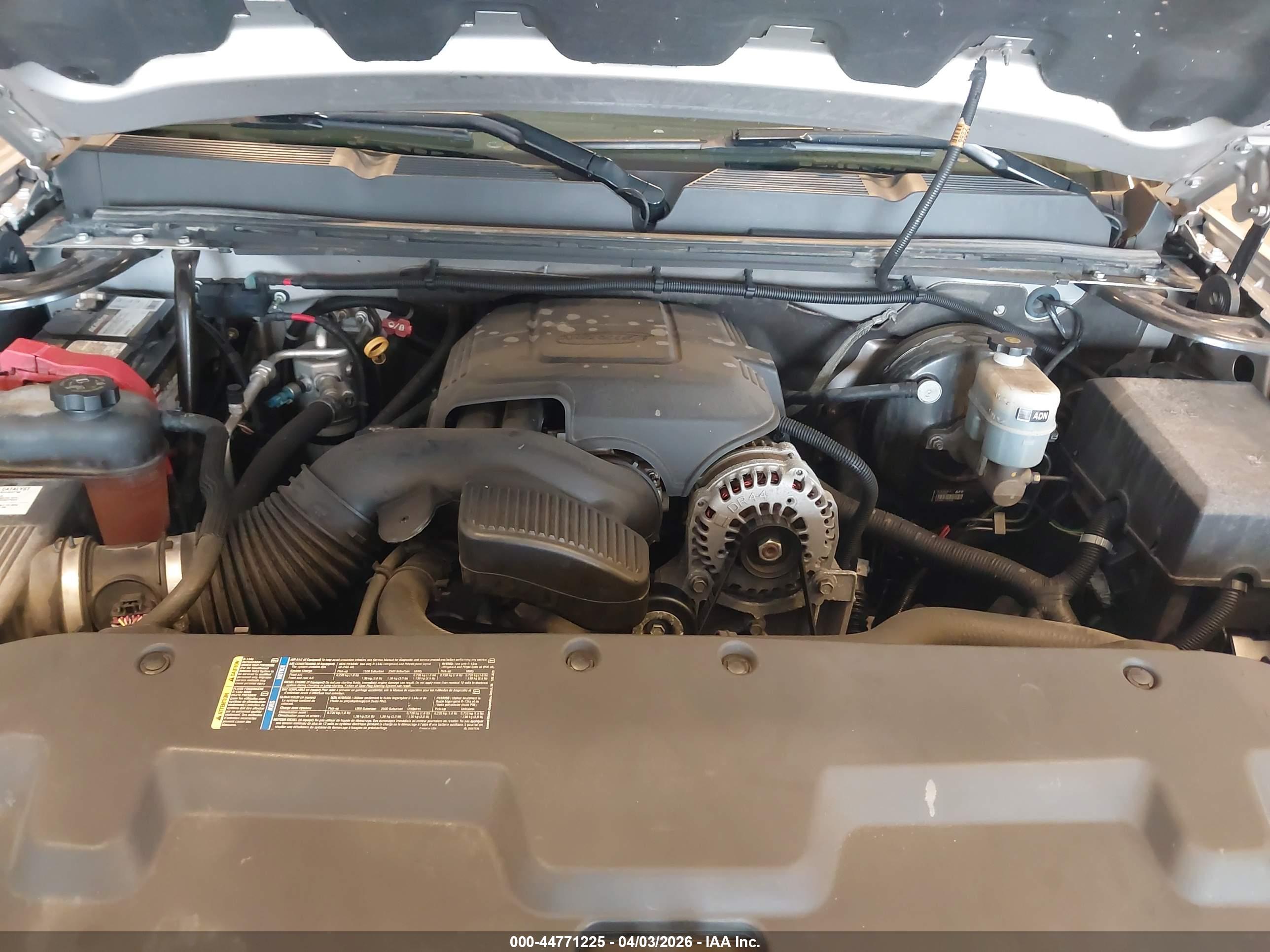 CHEVROLET SILVERADO image 10