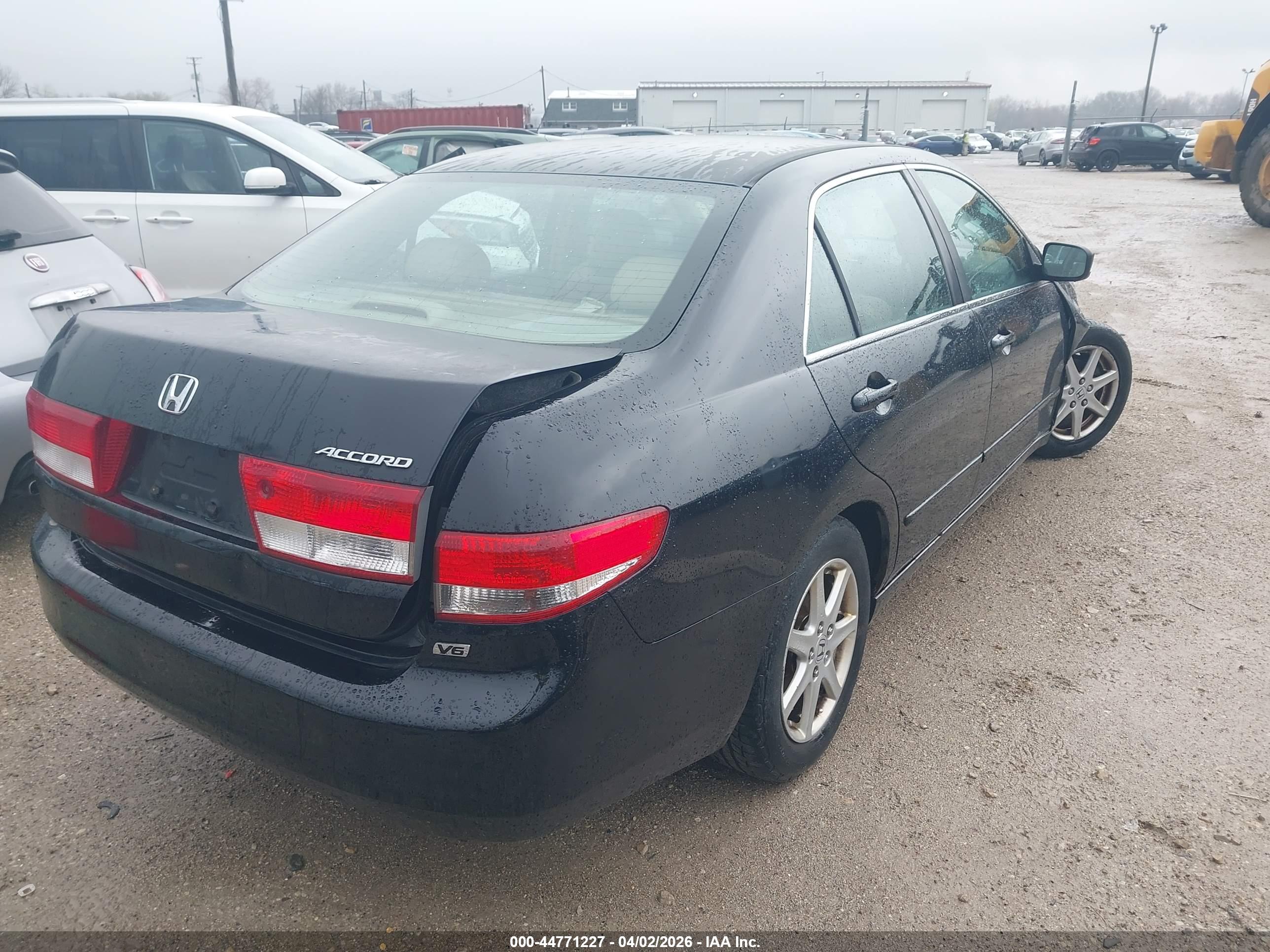 HONDA ACCORD image 4