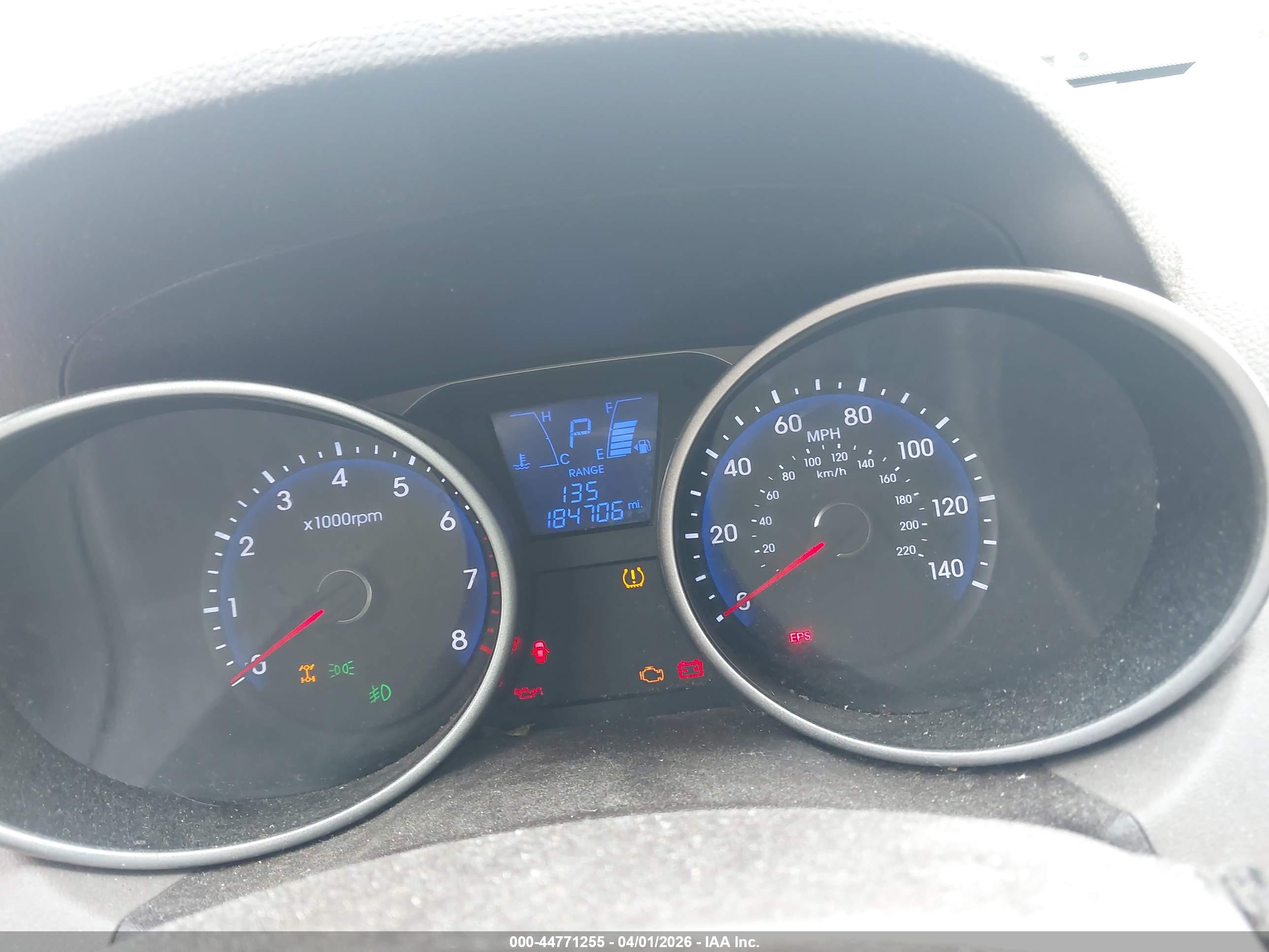 HYUNDAI TUCSON image 7