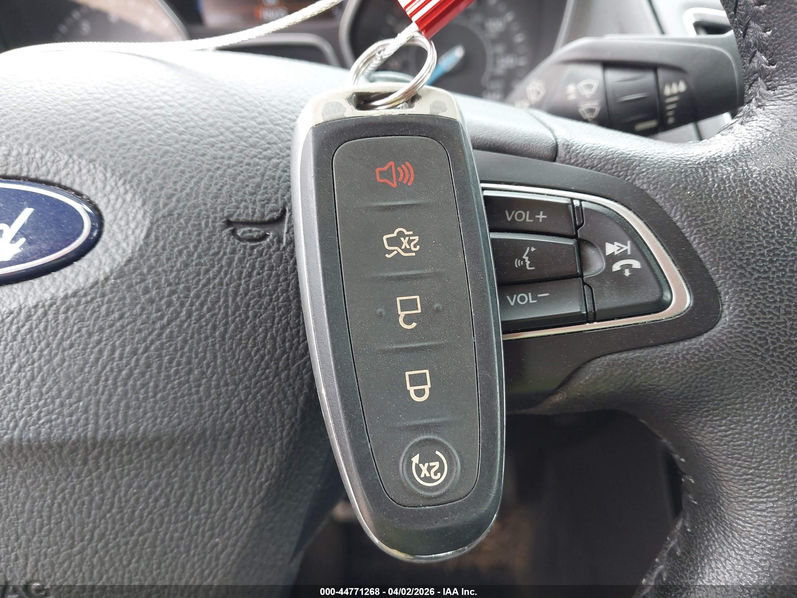 FORD FOCUS image 11