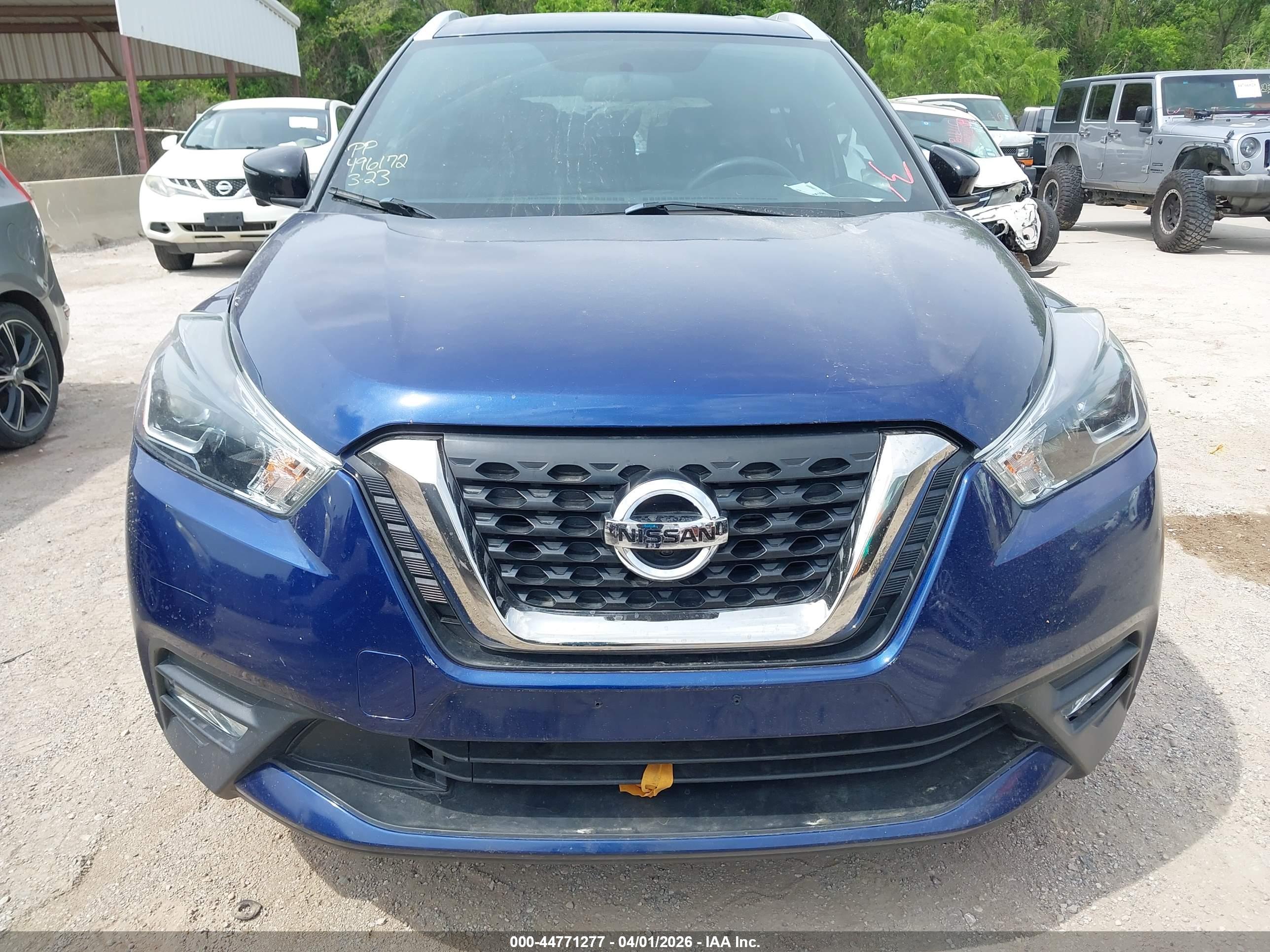 NISSAN KICKS image 6