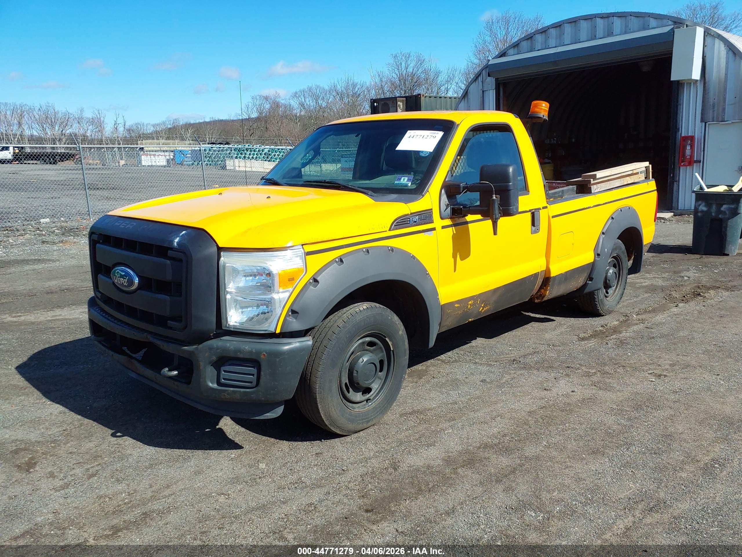 FORD F-250 image 2