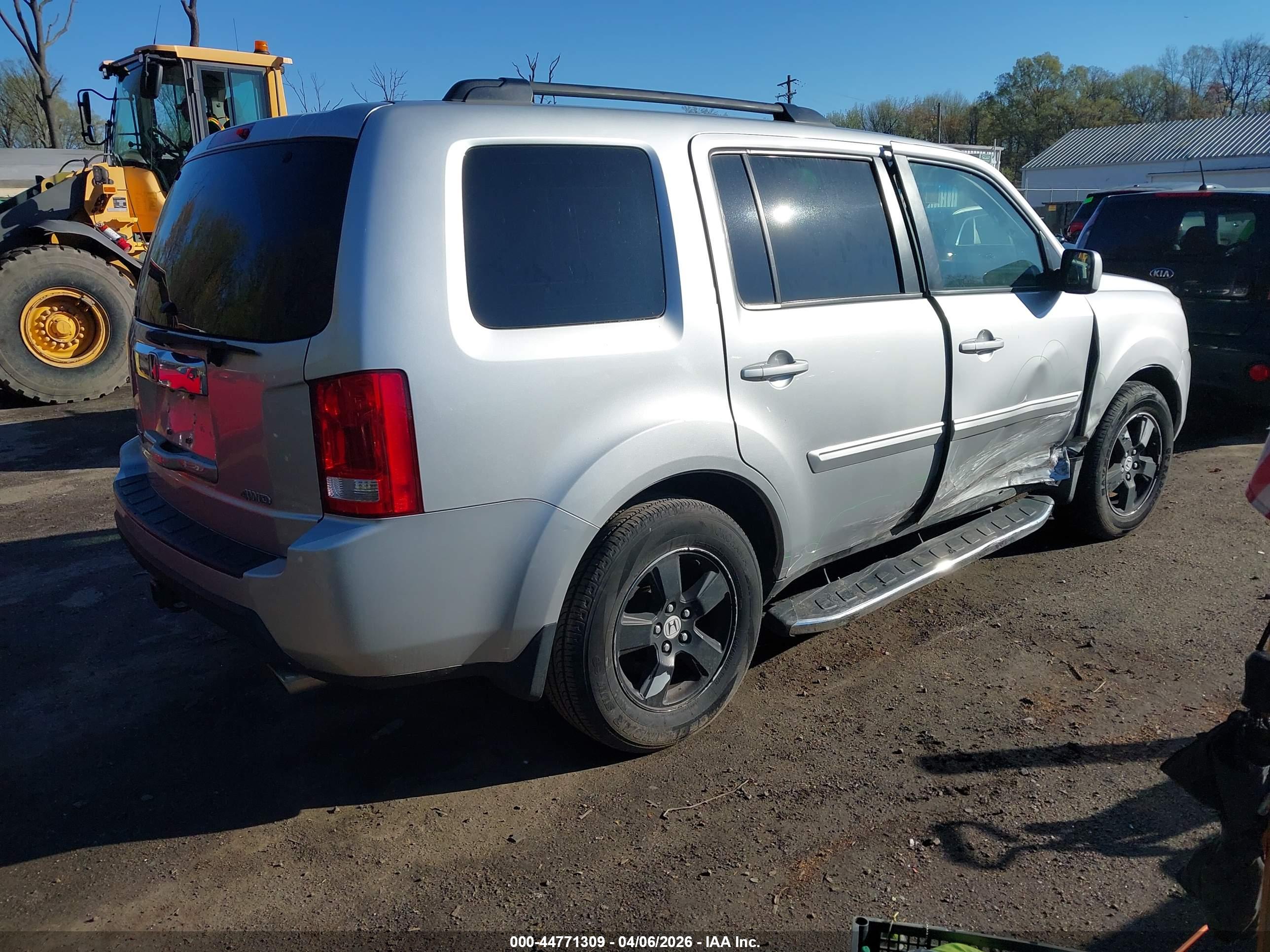 HONDA PILOT image 4