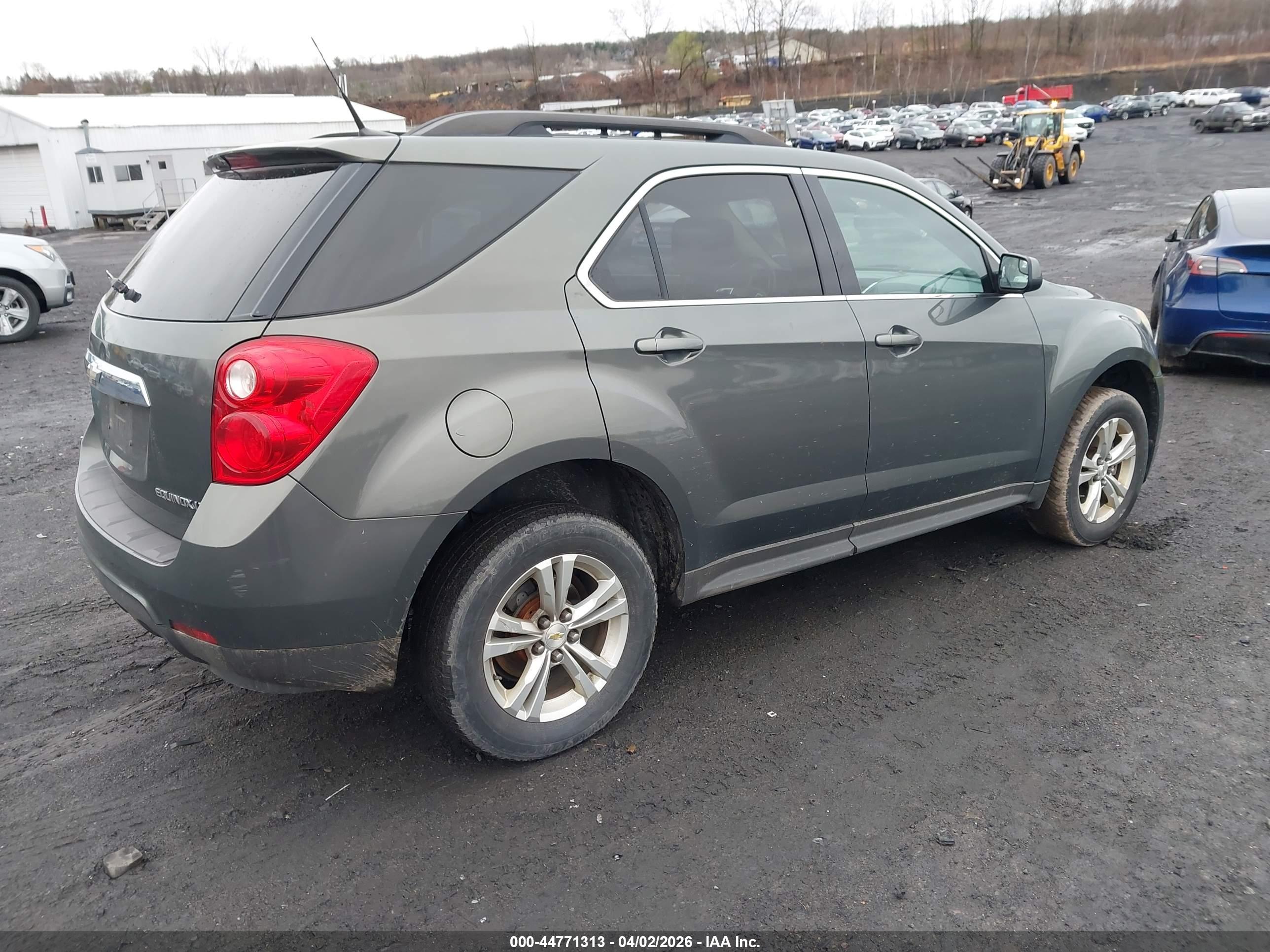 CHEVROLET EQUINOX image 4