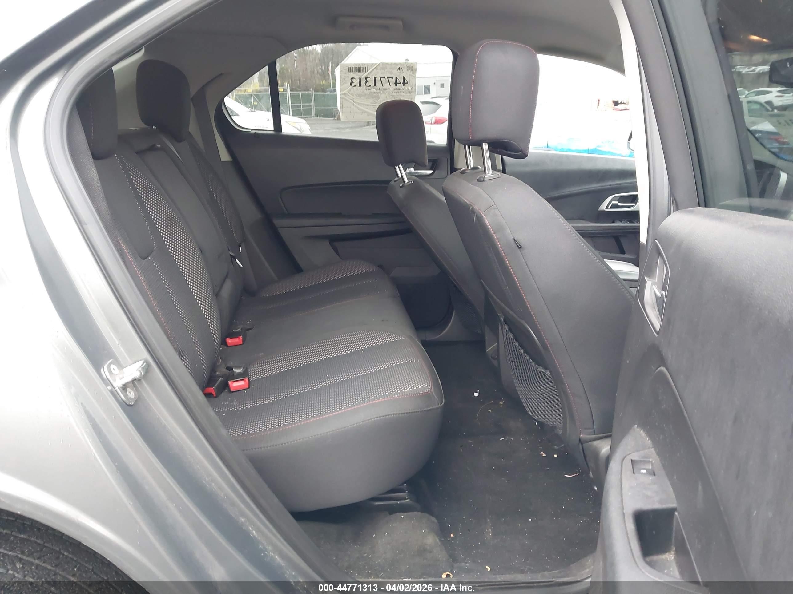 CHEVROLET EQUINOX image 8