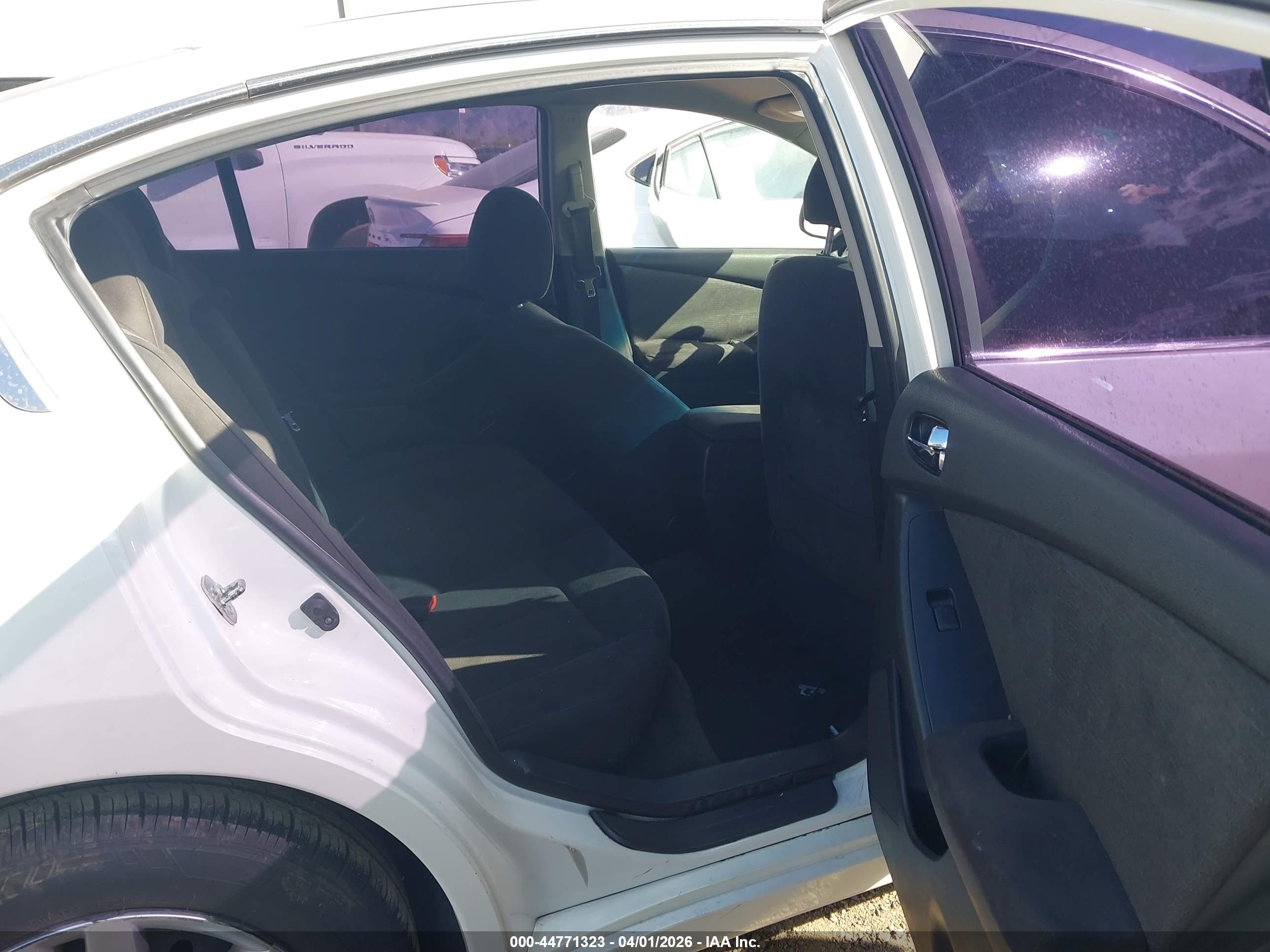 NISSAN ALTIMA image 8