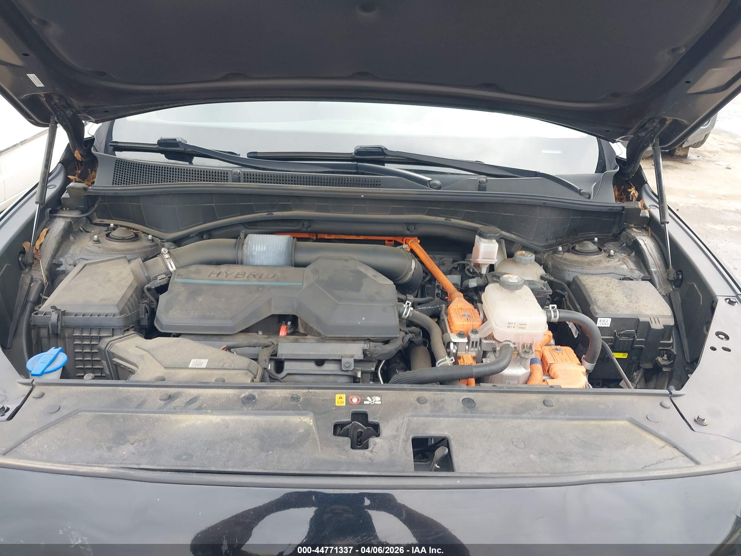 HYUNDAI SANTA image 10