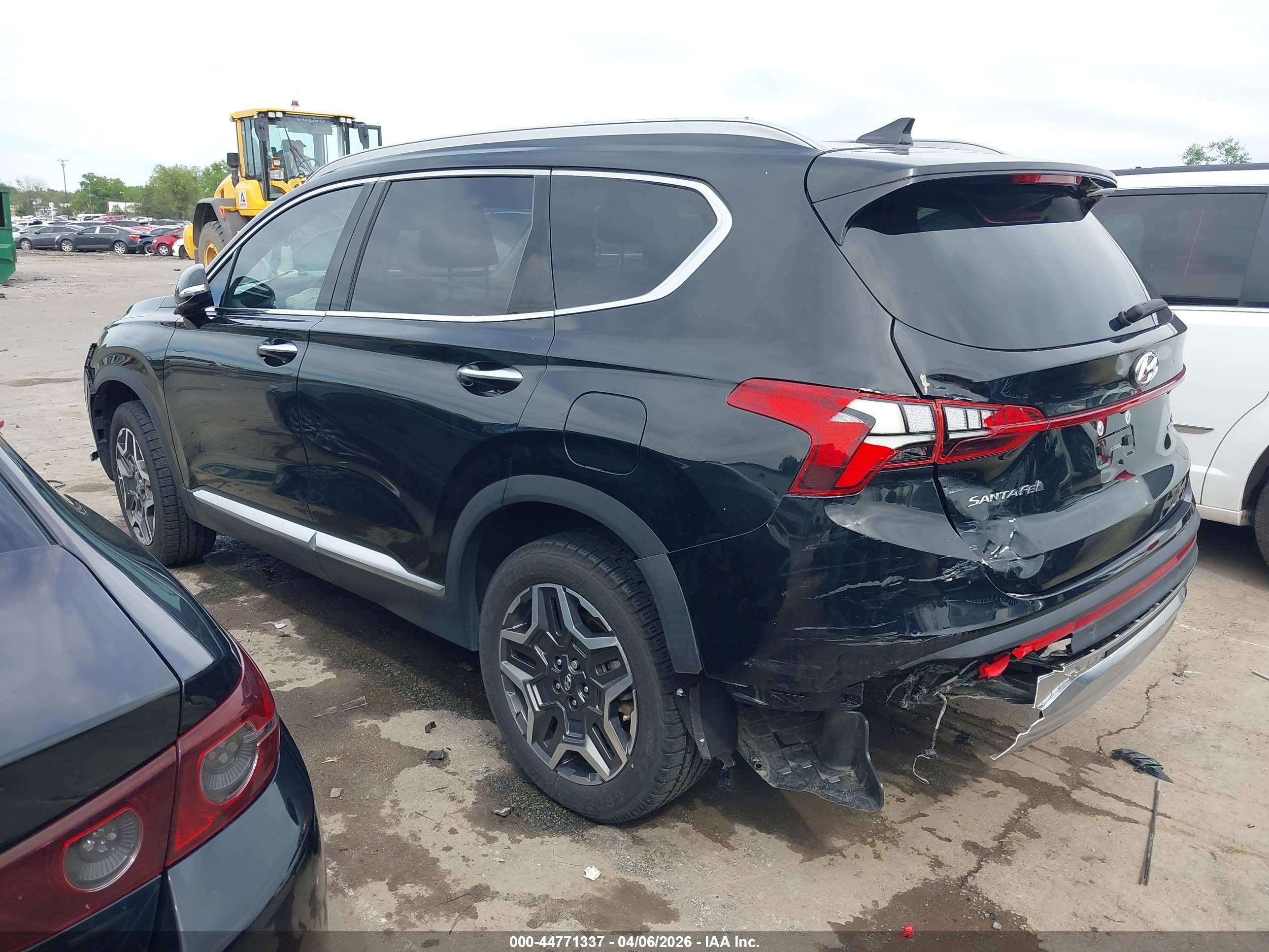 HYUNDAI SANTA image 3