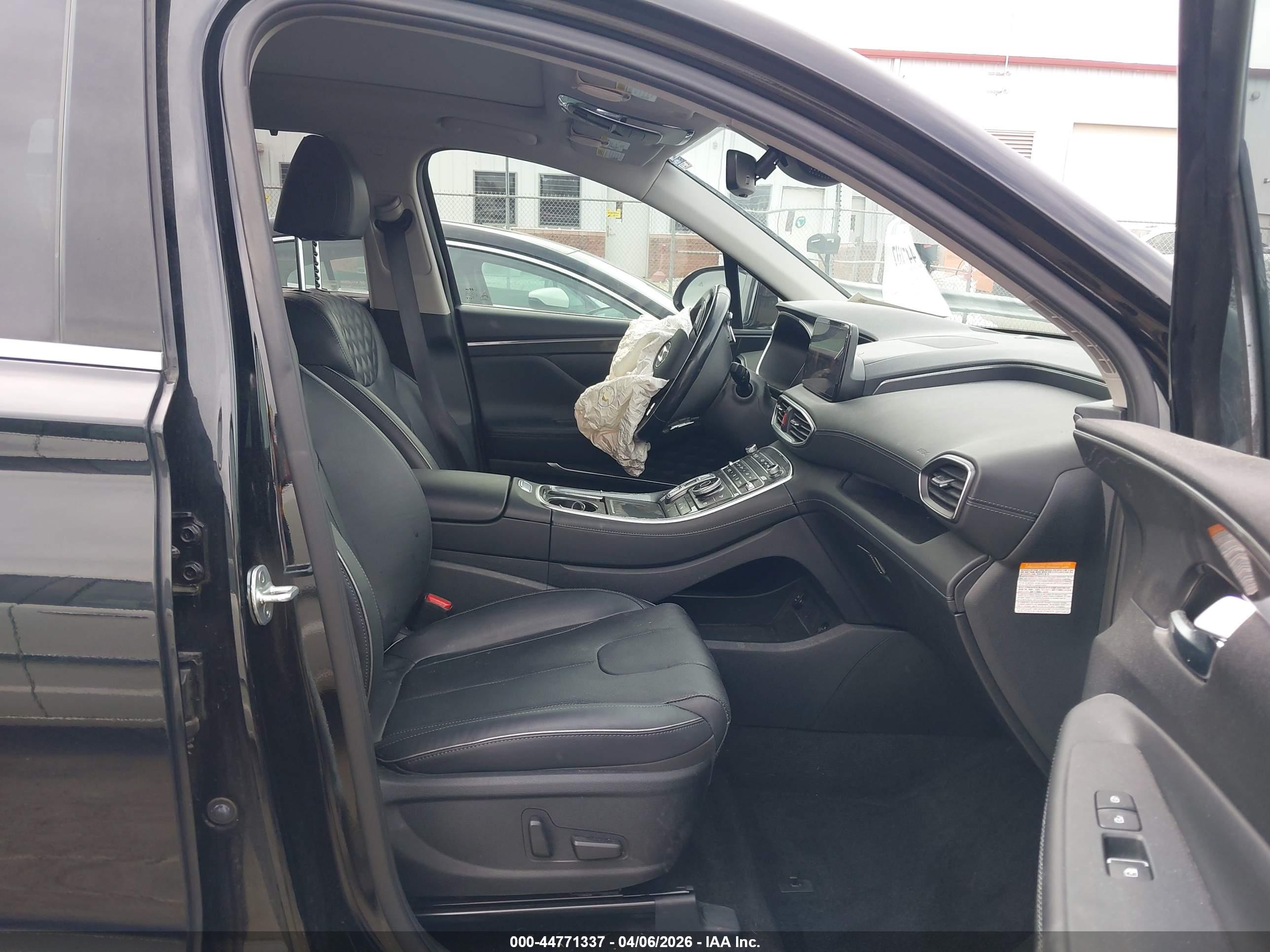 HYUNDAI SANTA image 5