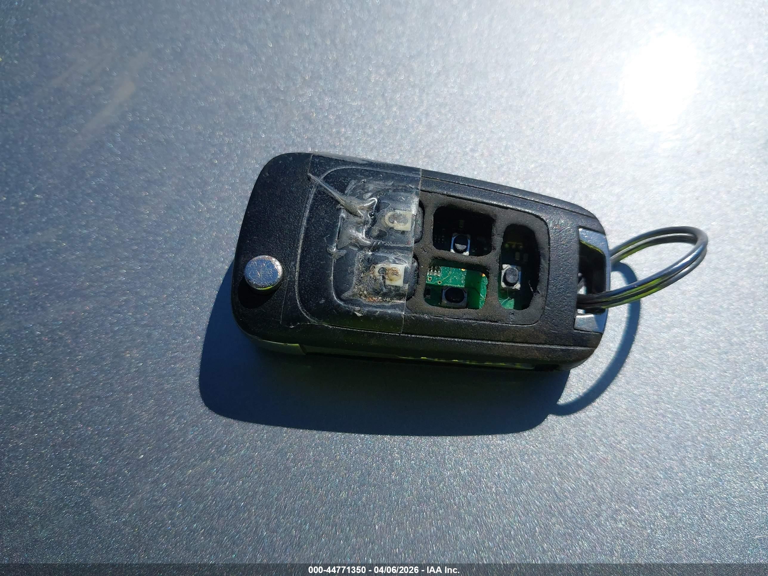CHEVROLET EQUINOX image 11