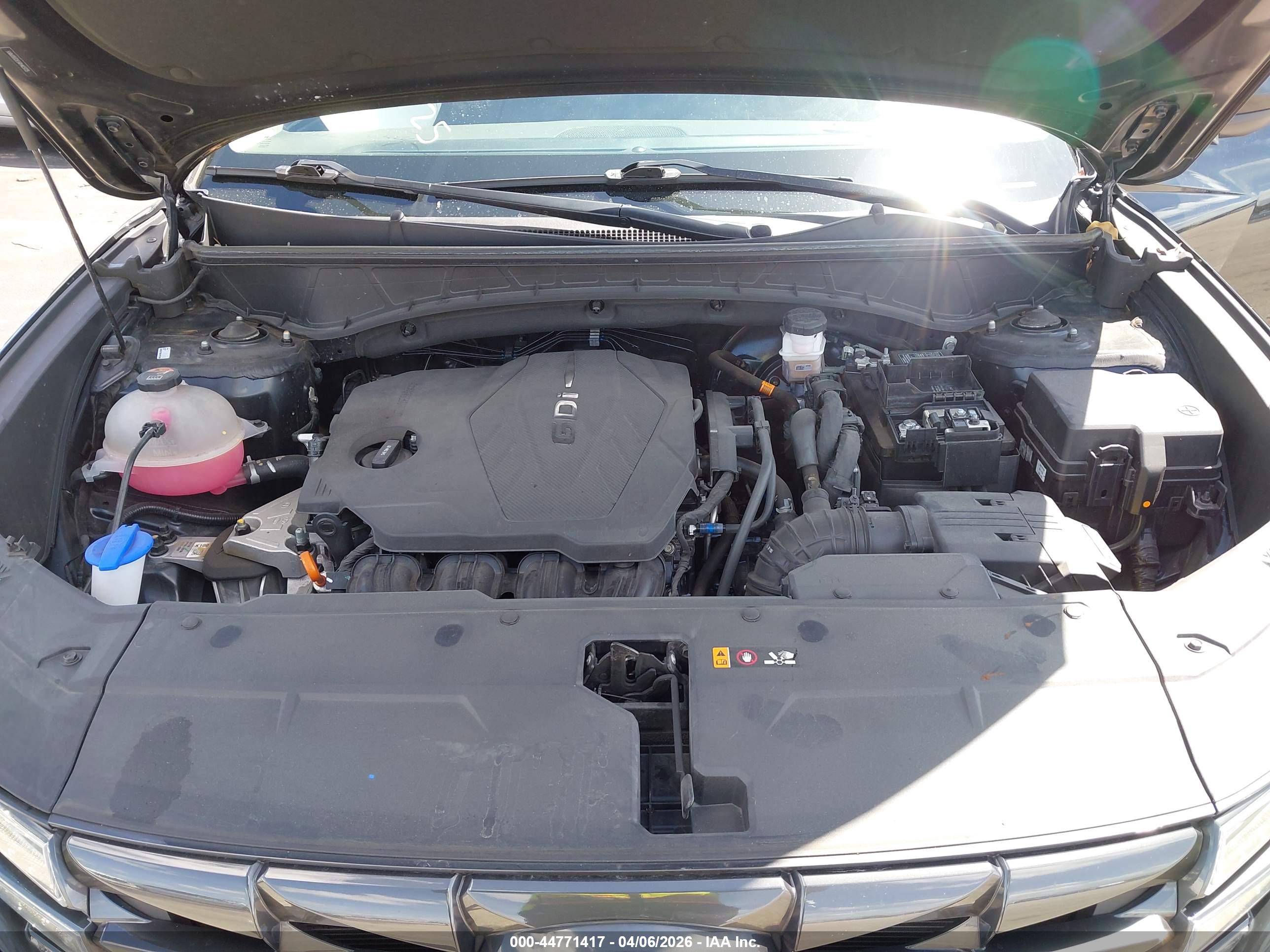 HYUNDAI TUCSON image 10