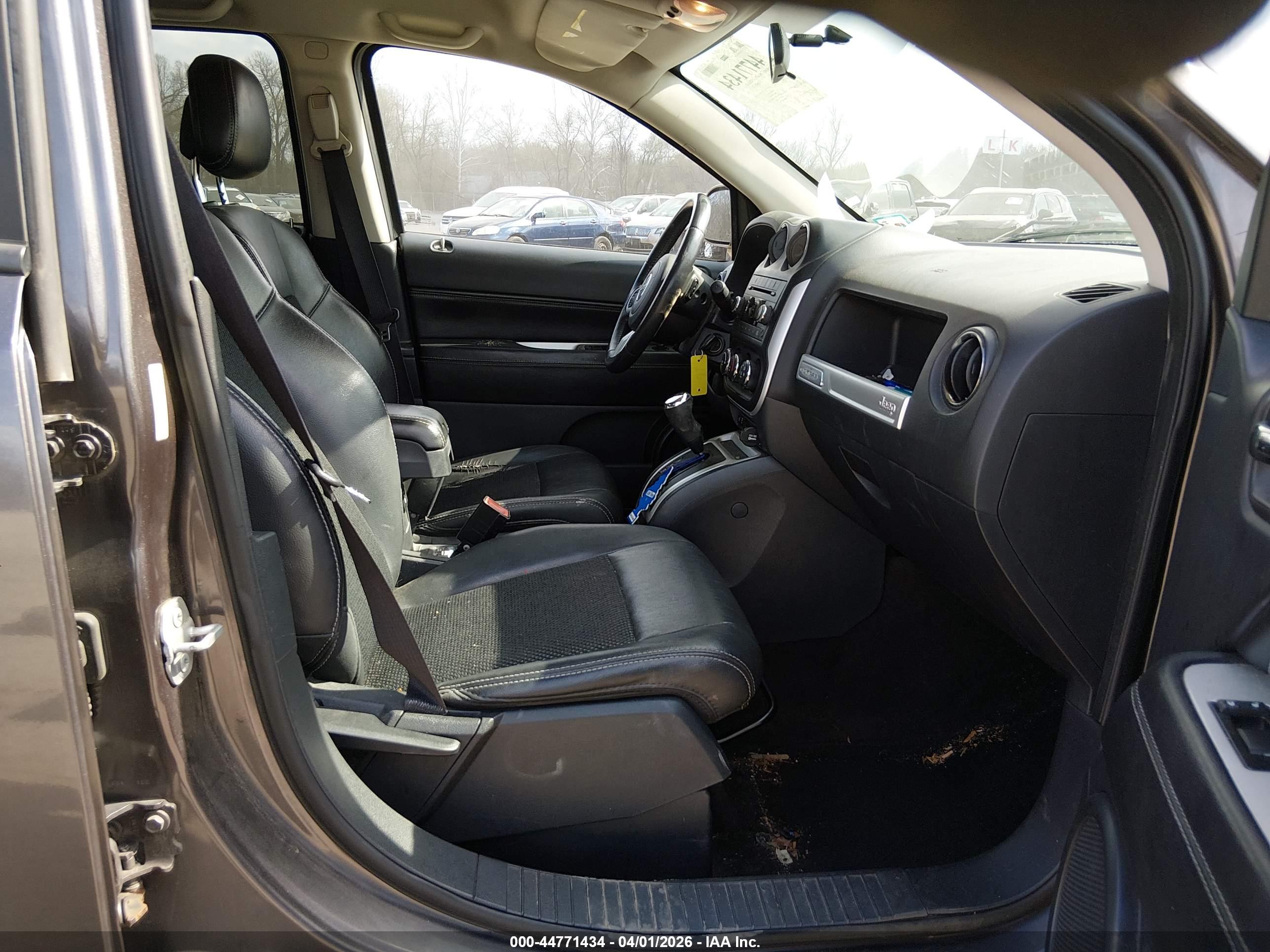 JEEP COMPASS image 5