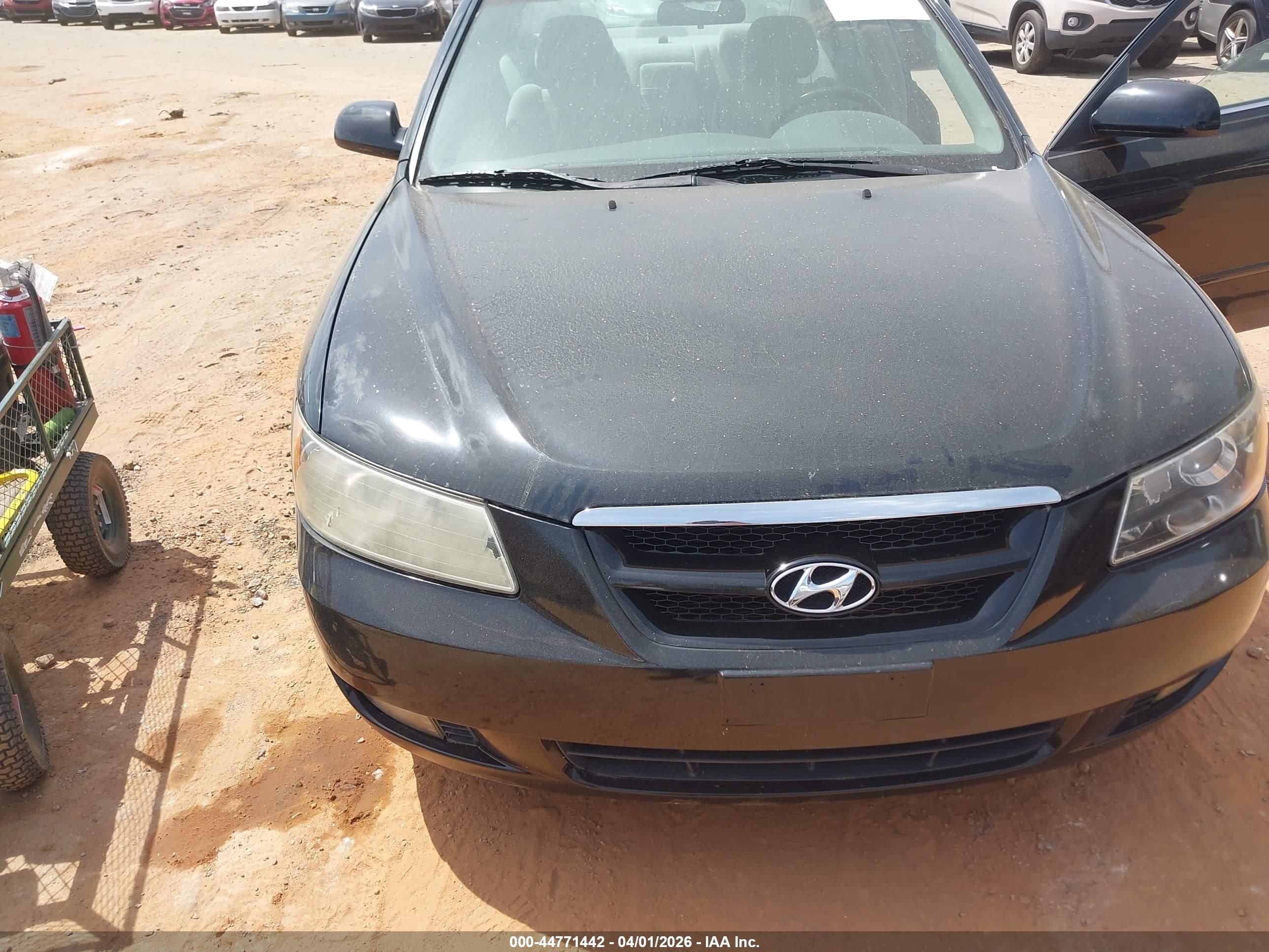 HYUNDAI SONATA image 6
