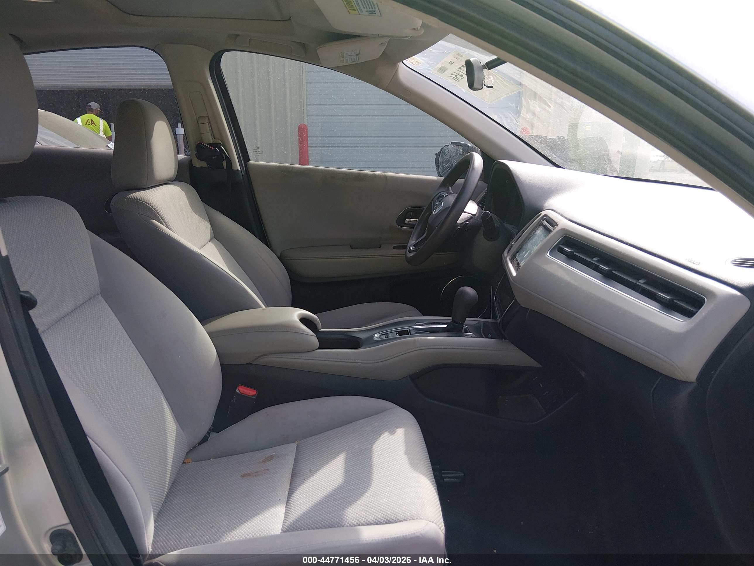 HONDA HR-V image 5